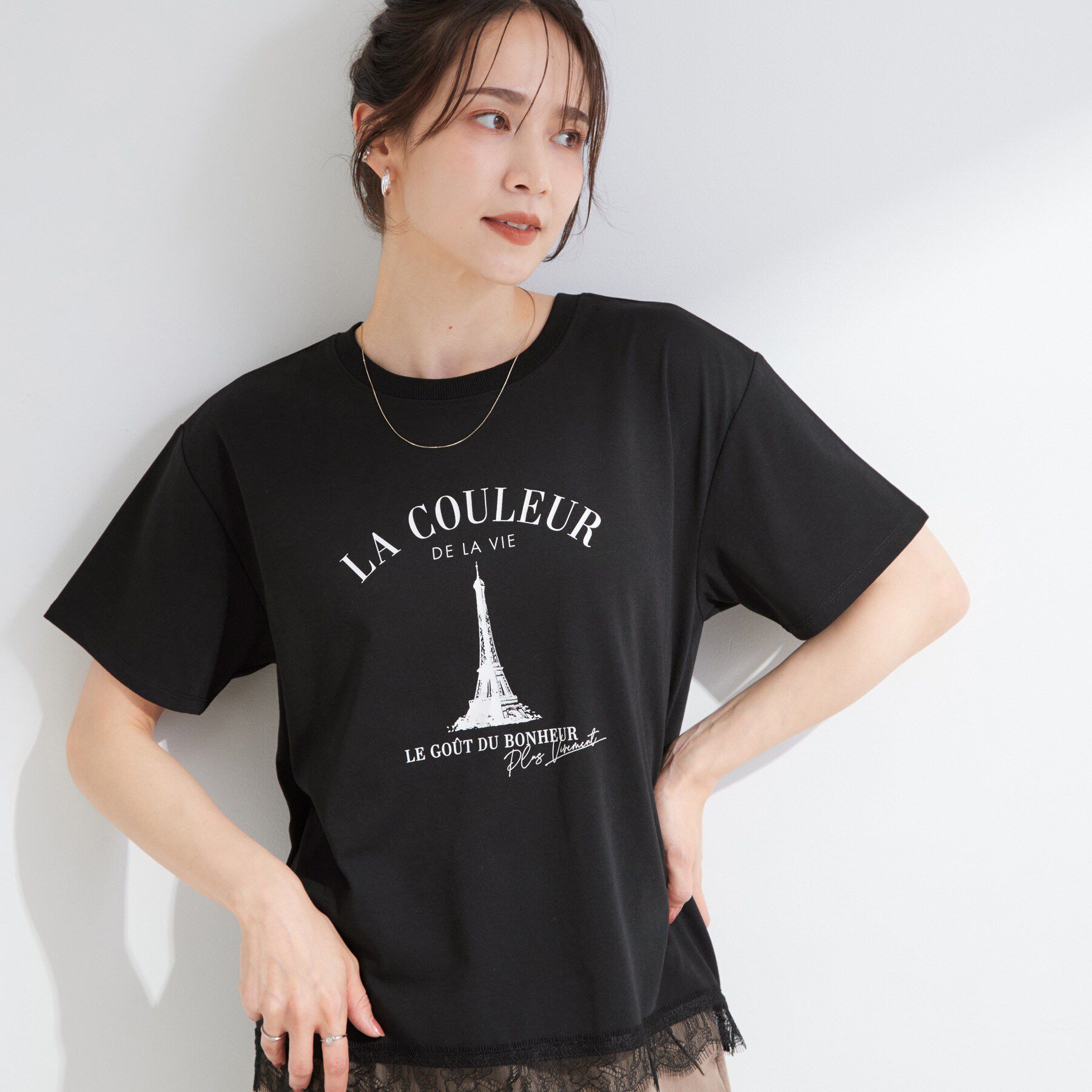 SHOO･LA･RUE「【ひんやり/UV/S-LL/洗濯機可】真夏に着たい裾レースが女性らしさをプラスする プリントアソート」|Tシャツ・カットソー|ブラック(019)