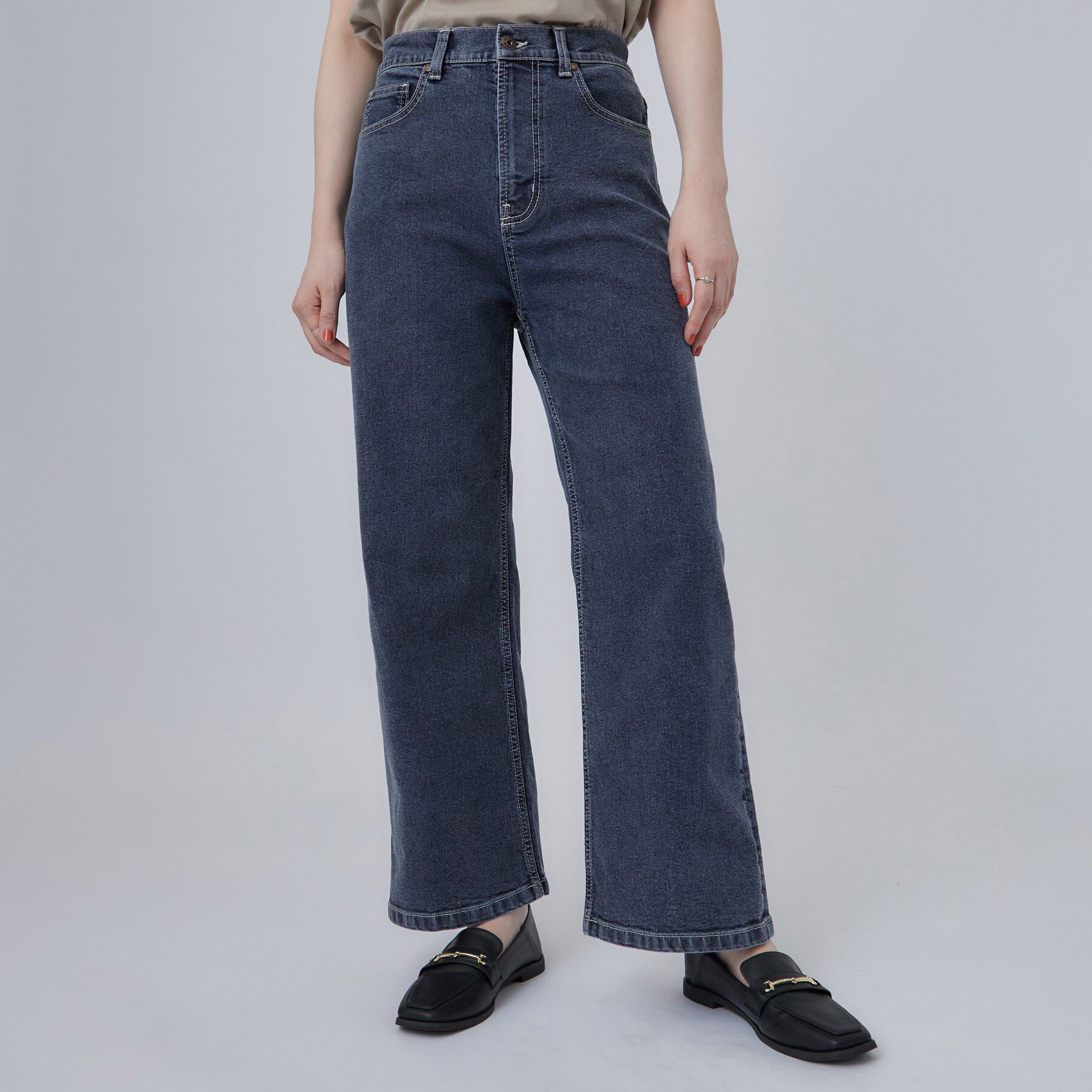 SHOO･LA･RUE「【S-LL/ストレッチ/色落ちしにくいネイビー】脚がまっすぐきれいに見える ワイドストレートデニムパ」|デニム|ブルー(093)