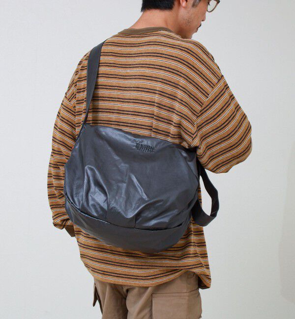GLOSTER「【UNIVERSAL OVERALL】Surplus HOBO shoulder bag」|ショルダー・メッセンジャー|