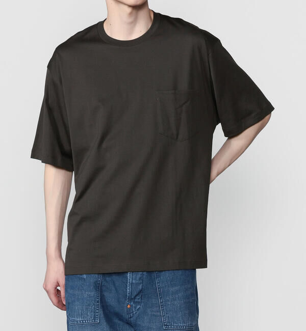 handvaerk「handvaerk | 60/2 クルーネックビッグポケットTシャツ SOLID MEN」|Tシャツ・カットソー|DKGREY