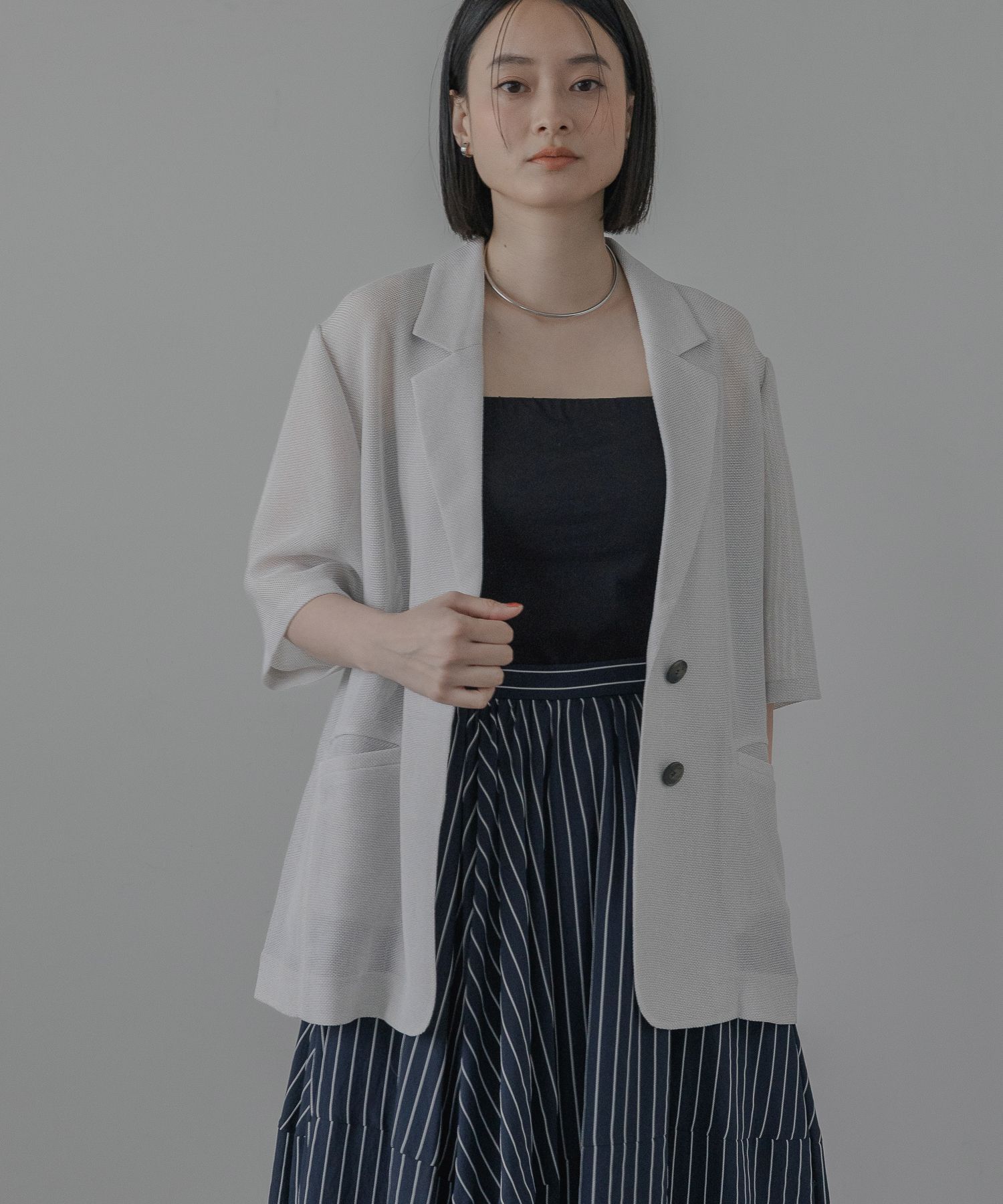 A part by 「【残り僅か!!】メッシュシングルジャケット_半袖」|その他|ライトグレー