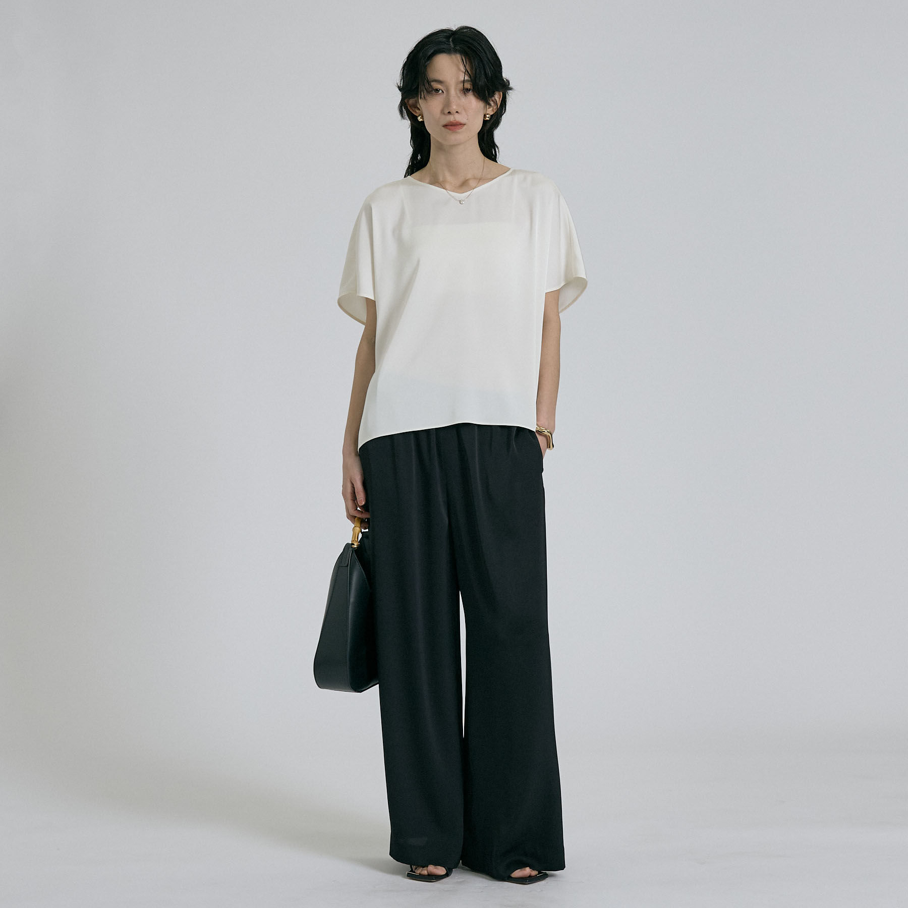qualite「【接触冷感＆吸水速乾】新色入荷！クールサテンブラウス/セットアップ対応」|シャツ・ブラウス|