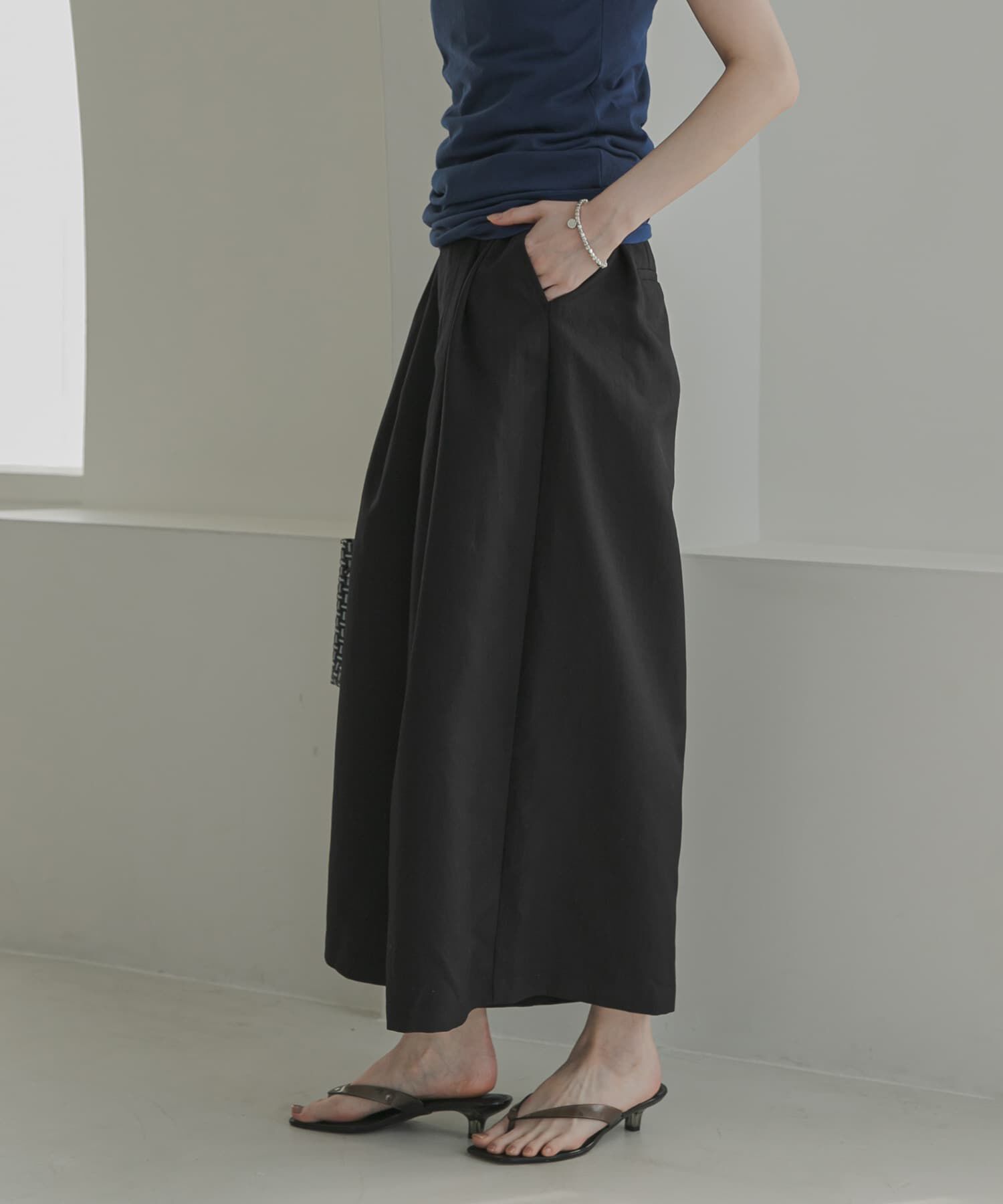 URBAN RESEARCH「撥水クロップドワイドパンツ」|その他|