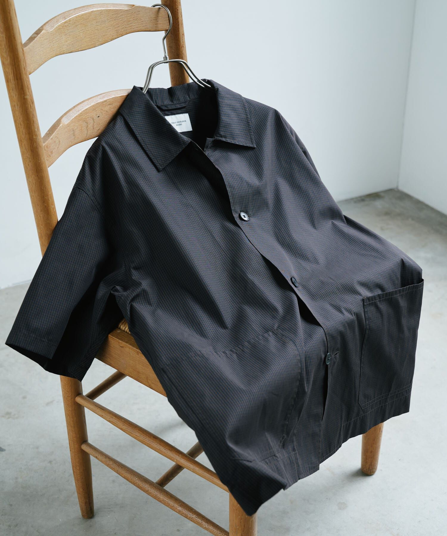 URBAN RESEARCH DOORS「『速乾/ｲｰｼﾞｰｹｱ/UVｶｯﾄ』『URTECH』Aircare ｼｮｰﾄｽﾘｰﾌﾞｼｬ 」|シャツ・ブラウス|