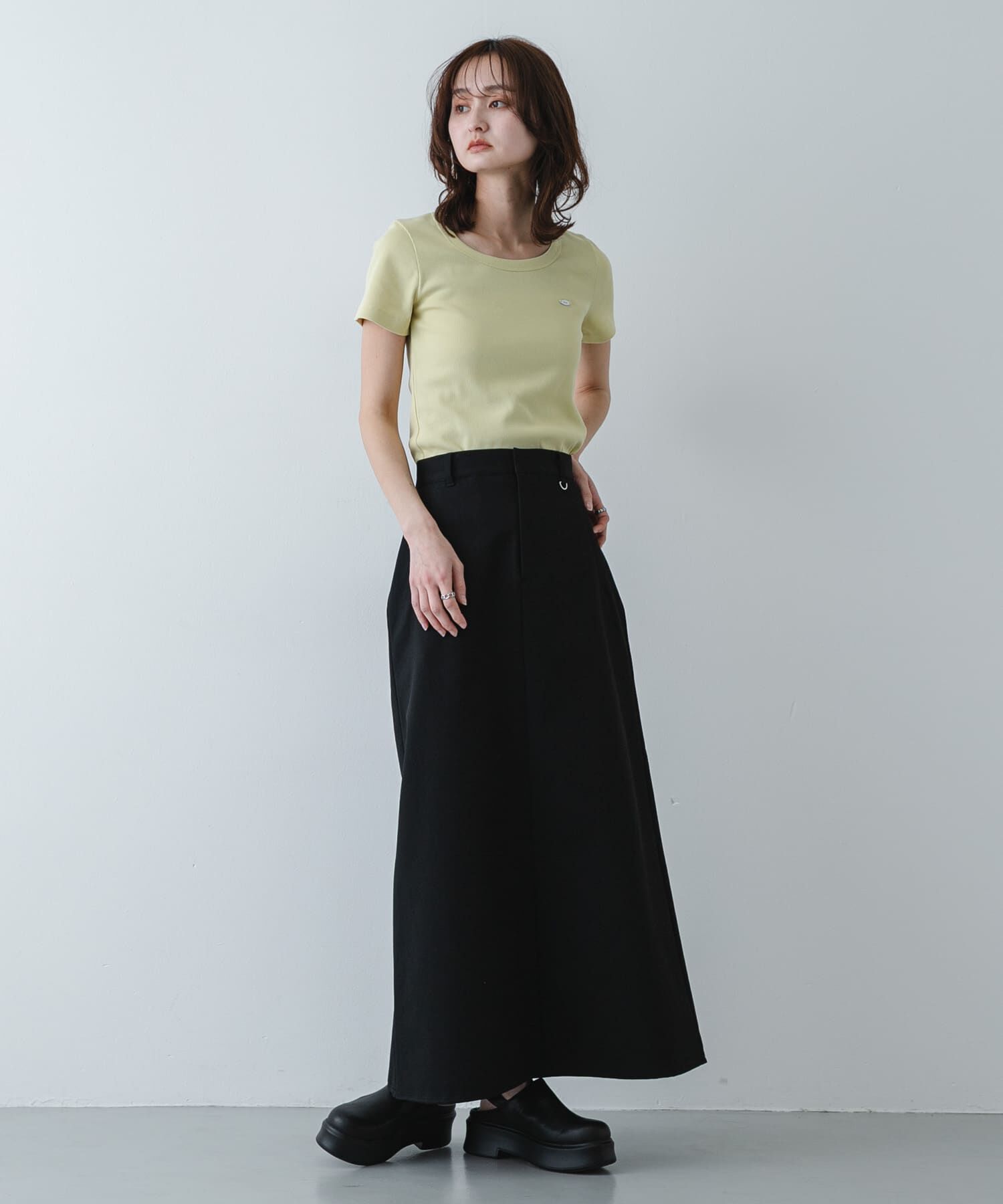 SENSE OF PLACE by URBAN RESEARCH「『一部WEB限定カラー』ラウンドネックリブTシャツ(半袖)」|Tシャツ・カットソー|