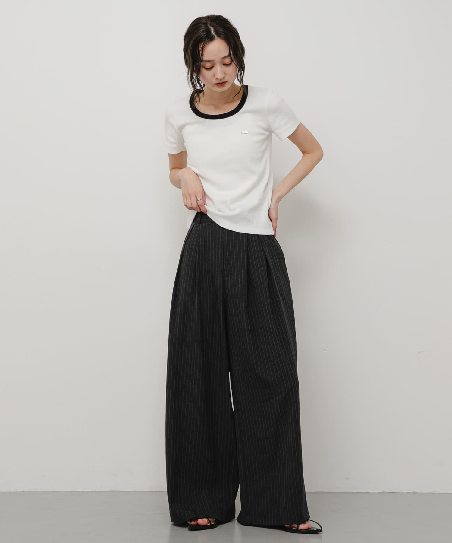 SENSE OF PLACE by URBAN RESEARCH「『一部WEB限定カラー』ラウンドネックリブTシャツ(半袖)」|Tシャツ・カットソー|