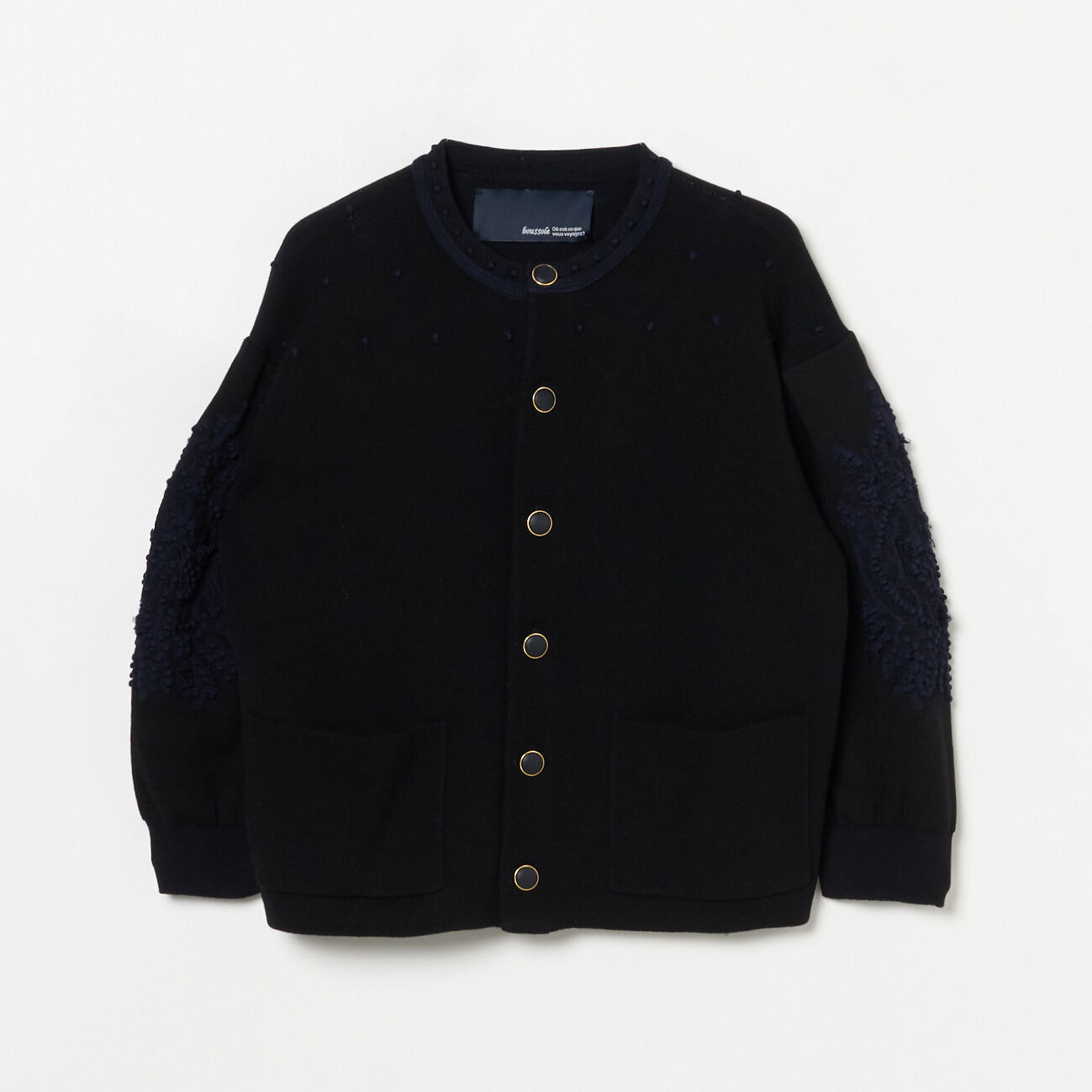  「boussole EMBROIDERY CREW CARDIGAN」|ニット・セーター|ブラック