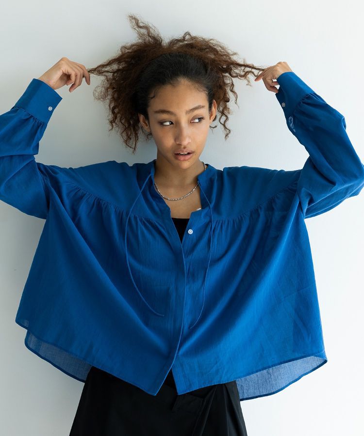 GARAGE OF GOOD CLOTHING「コットンギャザーブラウス」|シャツ・ブラウス|Blue