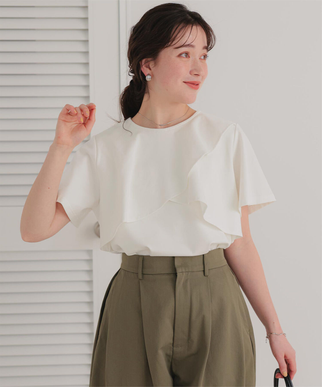 titivate「機能性カットソーフレアデザイントップス」|Tシャツ・カットソー|ホワイト