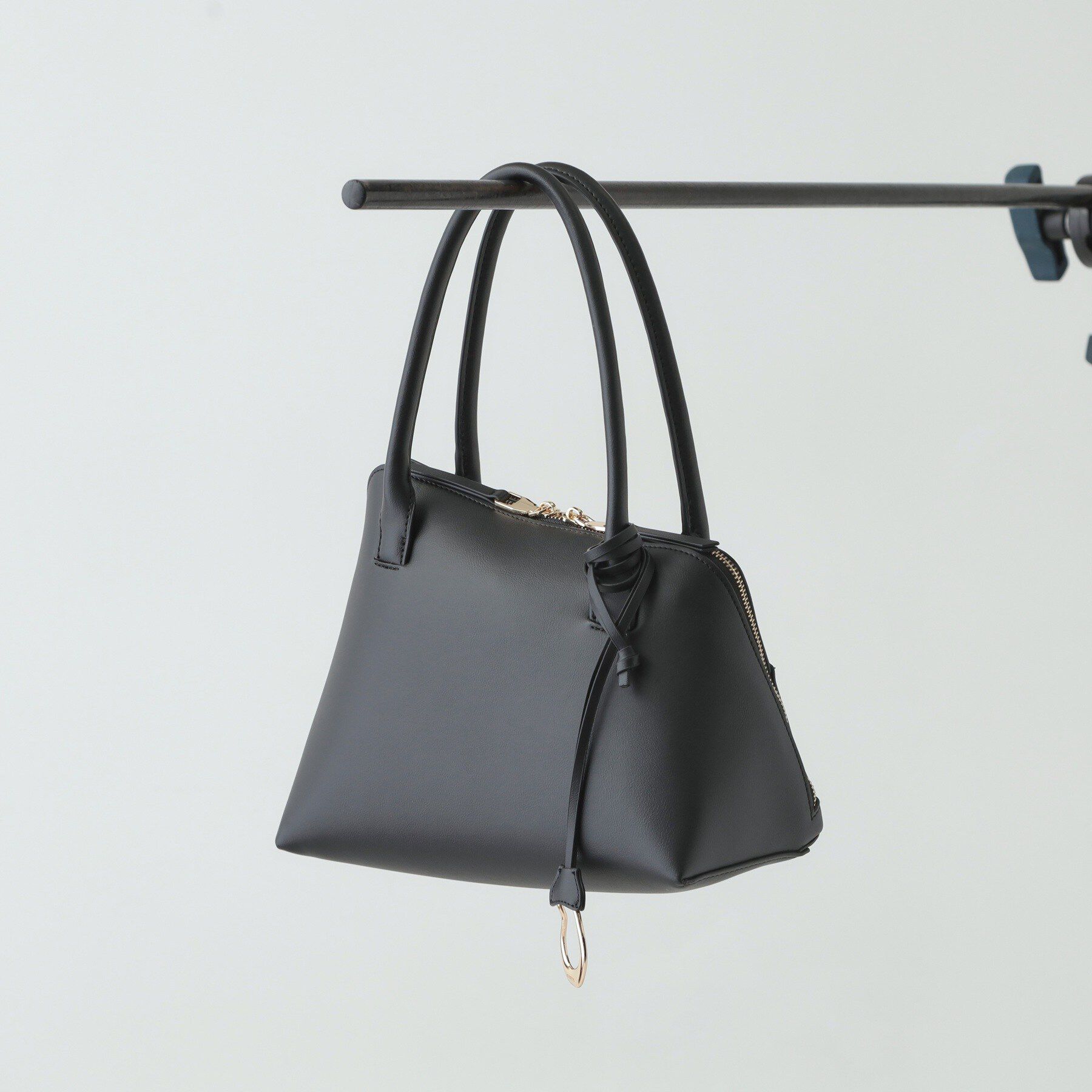 GALLEST「【LE VERNIS】Poire boston bag」|ハンドバッグ|ブラック(019)