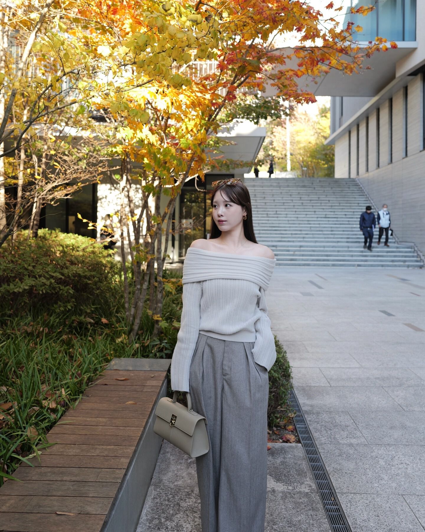 PROPORTION BODY DRESSING「ランダムリブオフショルニット 25AW」|ニット・セーター|グレージュ