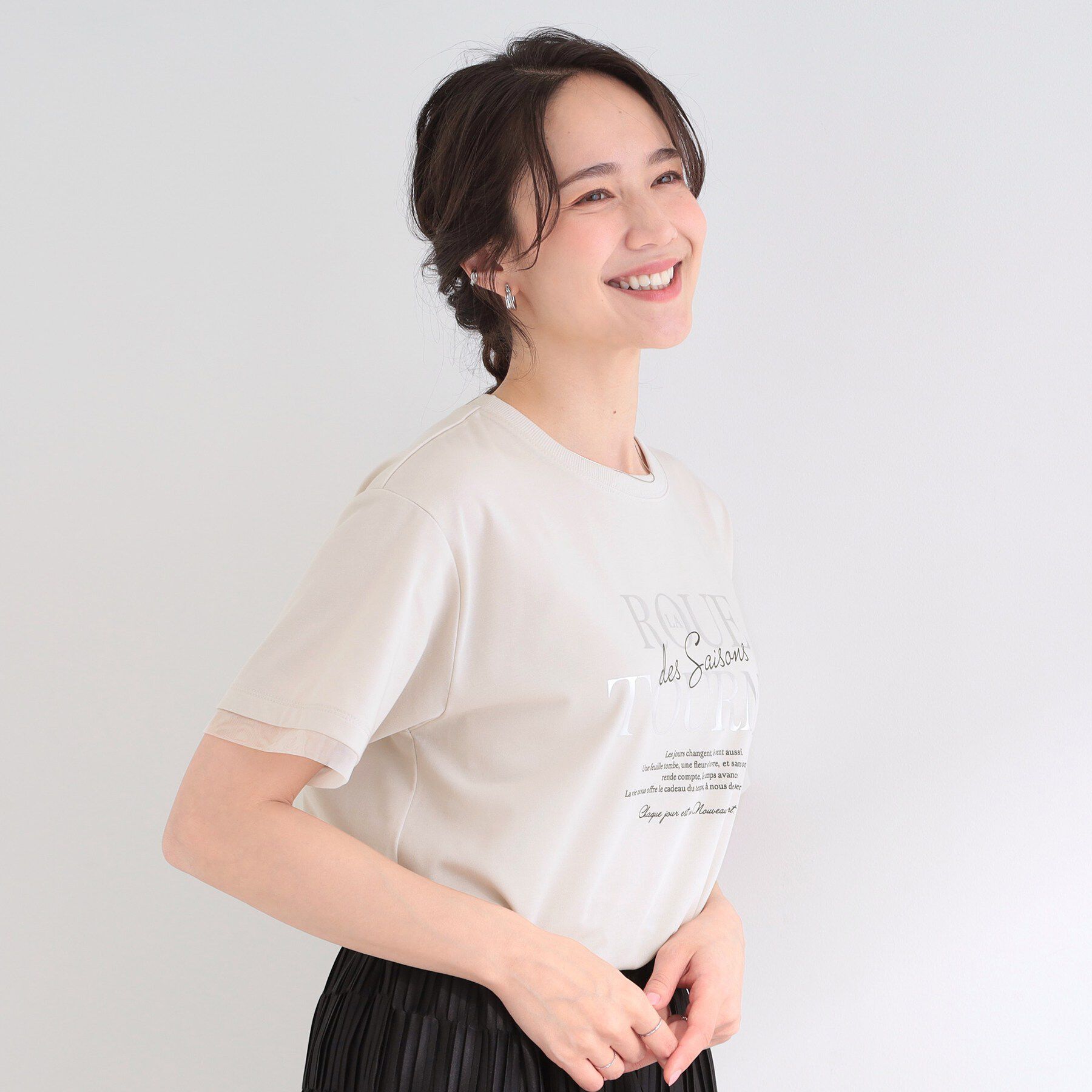 SHOO･LA･RUE「【ひんやり/S-LL/洗濯機可】色・柄選べる お袖チュールレイヤード プリントアソートTシャツ」|Tシャツ・カットソー|
