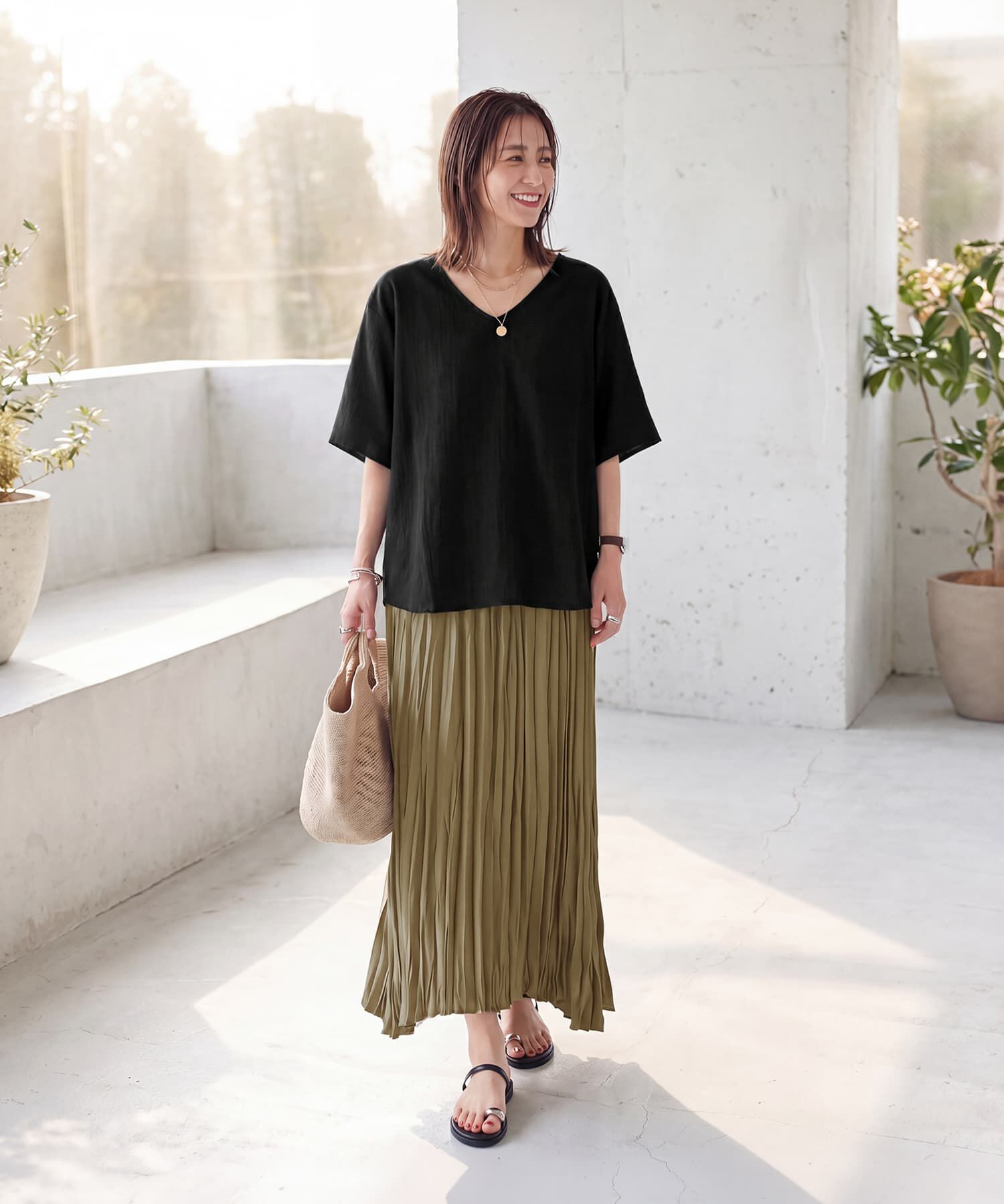 STYLE DELI「微シアー楊柳VネックTシャツ型ブラウス」|シャツ・ブラウス|