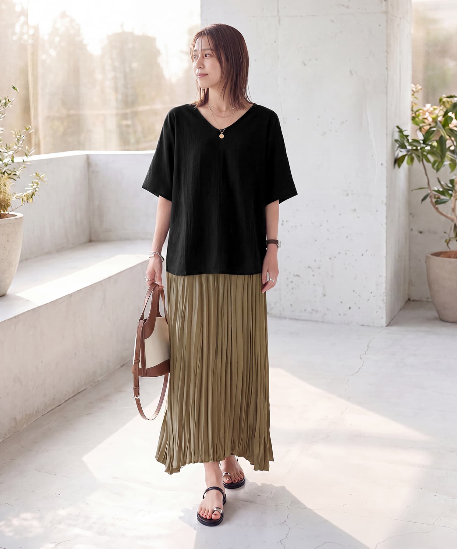 STYLE DELI「微シアー楊柳VネックTシャツ型ブラウス」|シャツ・ブラウス|