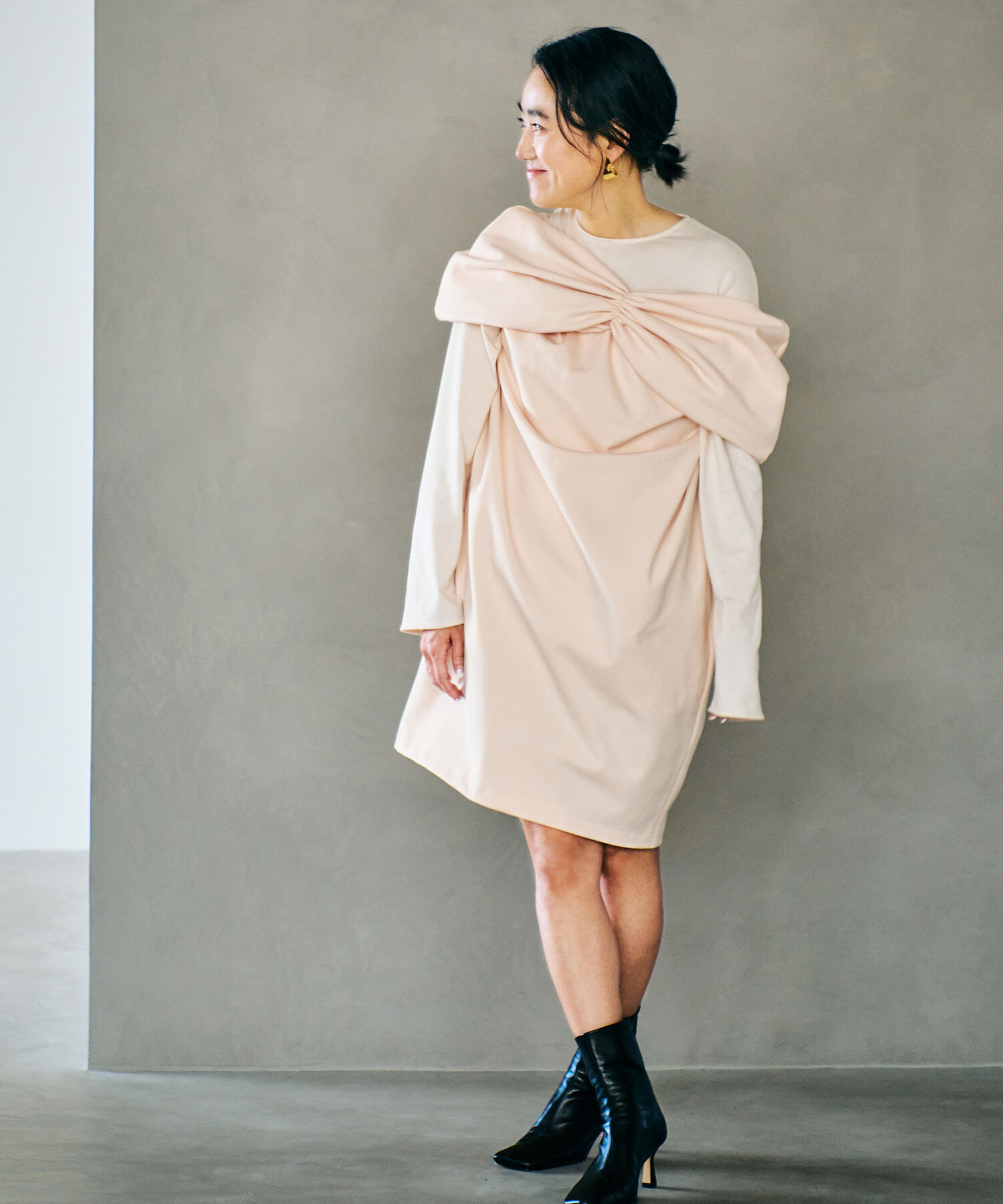 ROPE「【A-GIRL'S&times;ROPE' BY AYA KANEKO】Vスウェットチュニック【メディア掲載】」|Tシャツ・カットソー|