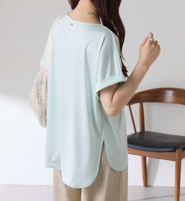  「【伸びるサテン素材/吸湿速乾/インナーにも◎】ストレッチサテンTシャツ」|Tシャツ・カットソー|