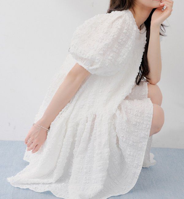  「【SALON  by Chico】ジャガードパフボリュームチュニックワンピース」|ワンピース|ホワイト