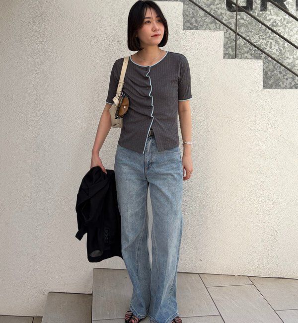  「【一癖可愛い】フロントタックフリルT」|Tシャツ・カットソー|