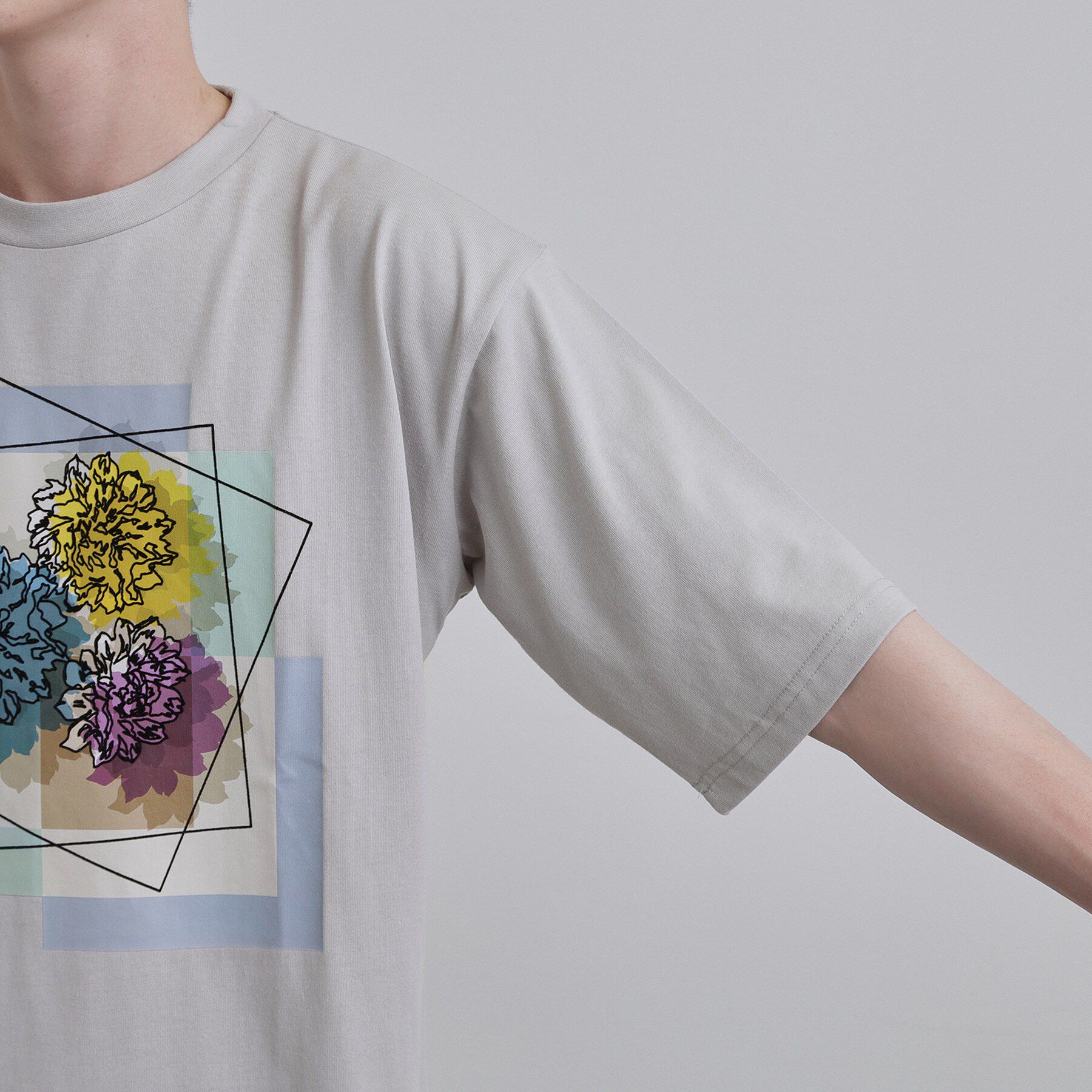 tk.TAKEO KIKUCHI「フラワープリントTシャツ」|Tシャツ・カットソー|