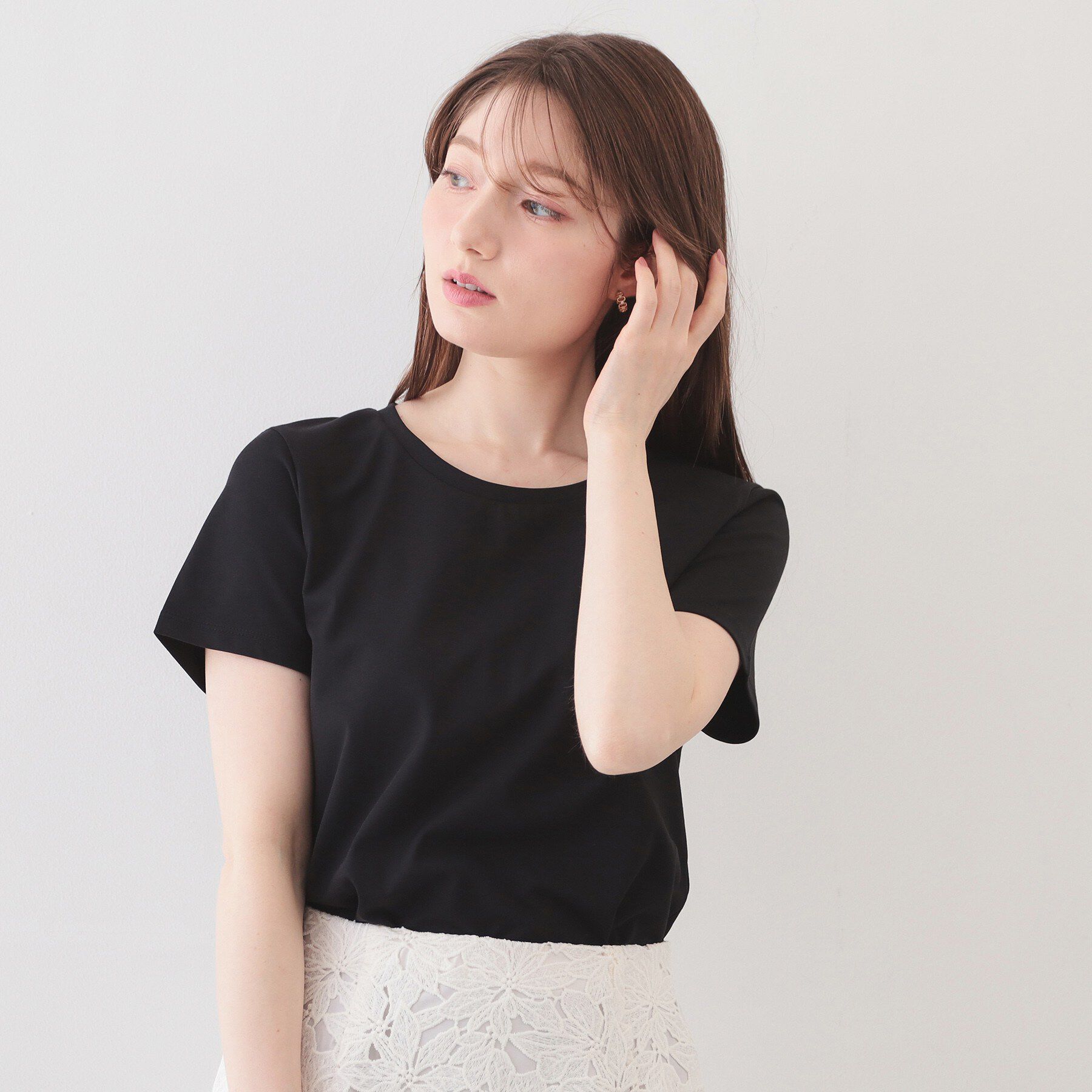 index「【UVケア／接触冷感／吸水速乾】薄手なのに透けにくい！ベーシックTシャツ《洗濯機OK／S～3L／6c」|Tシャツ・カットソー|ブラック(019)