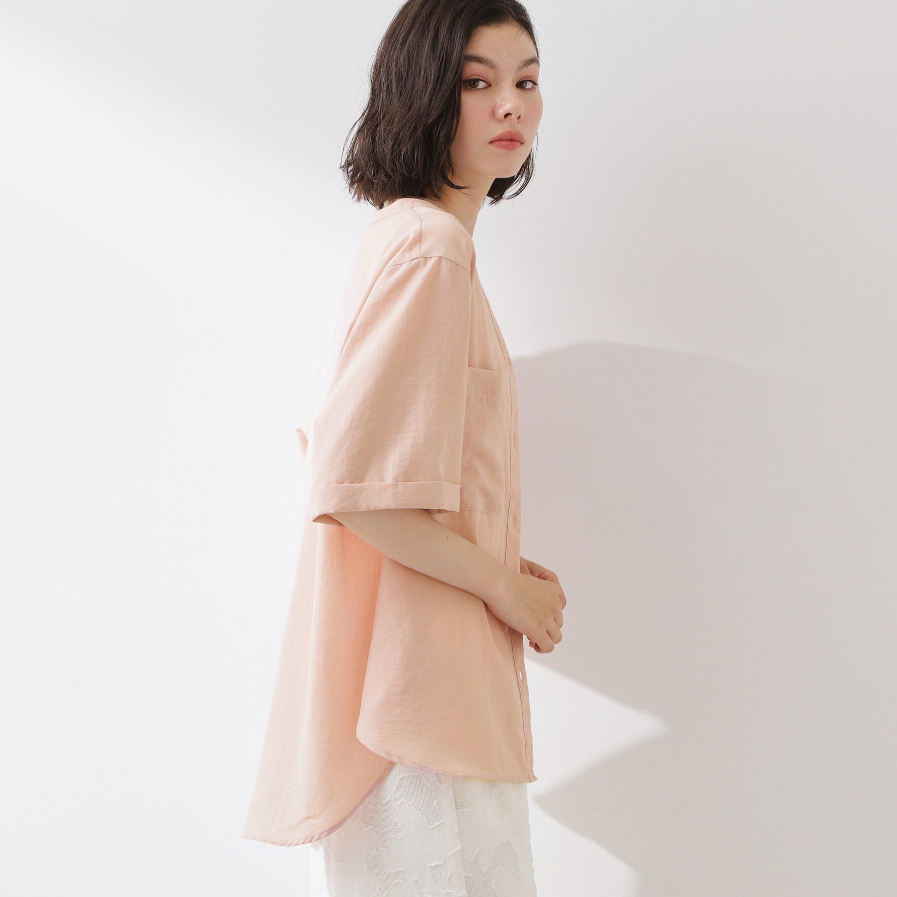 THE SHOP TK「【M-XL/さりげなく二の腕カバー】5分袖Wポケットシャツ」|シャツ・ブラウス|