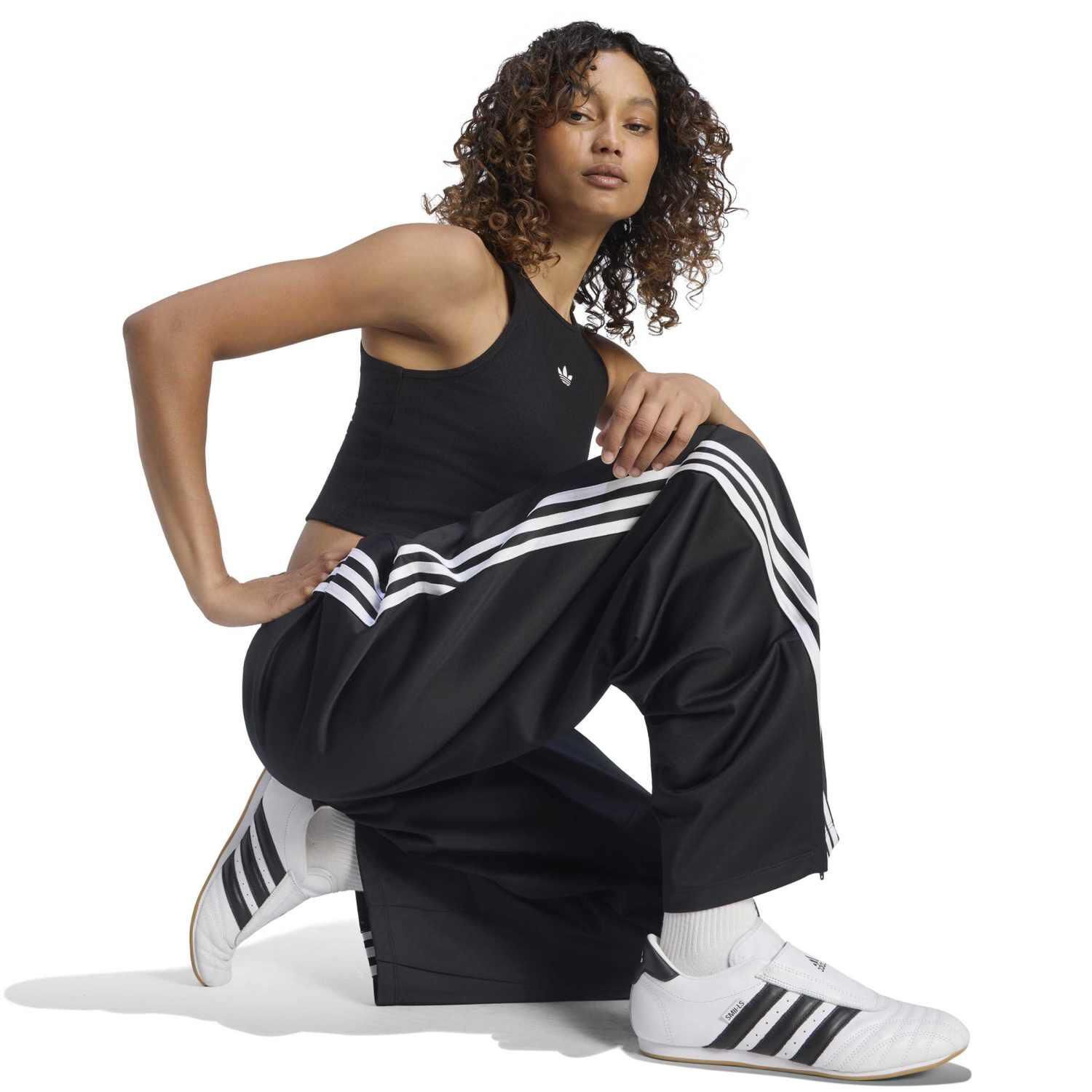 adidas「【ADIDAS ｳｪｱ】W FBIRD BARREL TP(BADIGIRL)」|チノ|