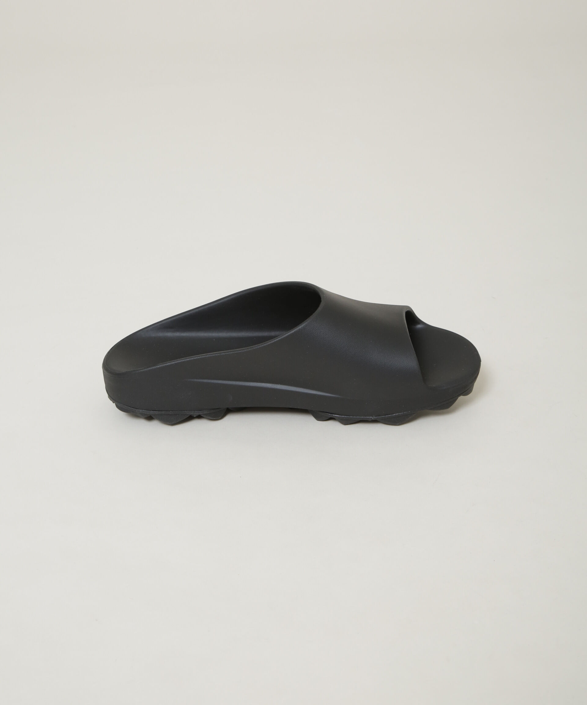 nano･universe「PPACO/LUX-2(AIR STUDDED SOLE(R))」|サンダル|