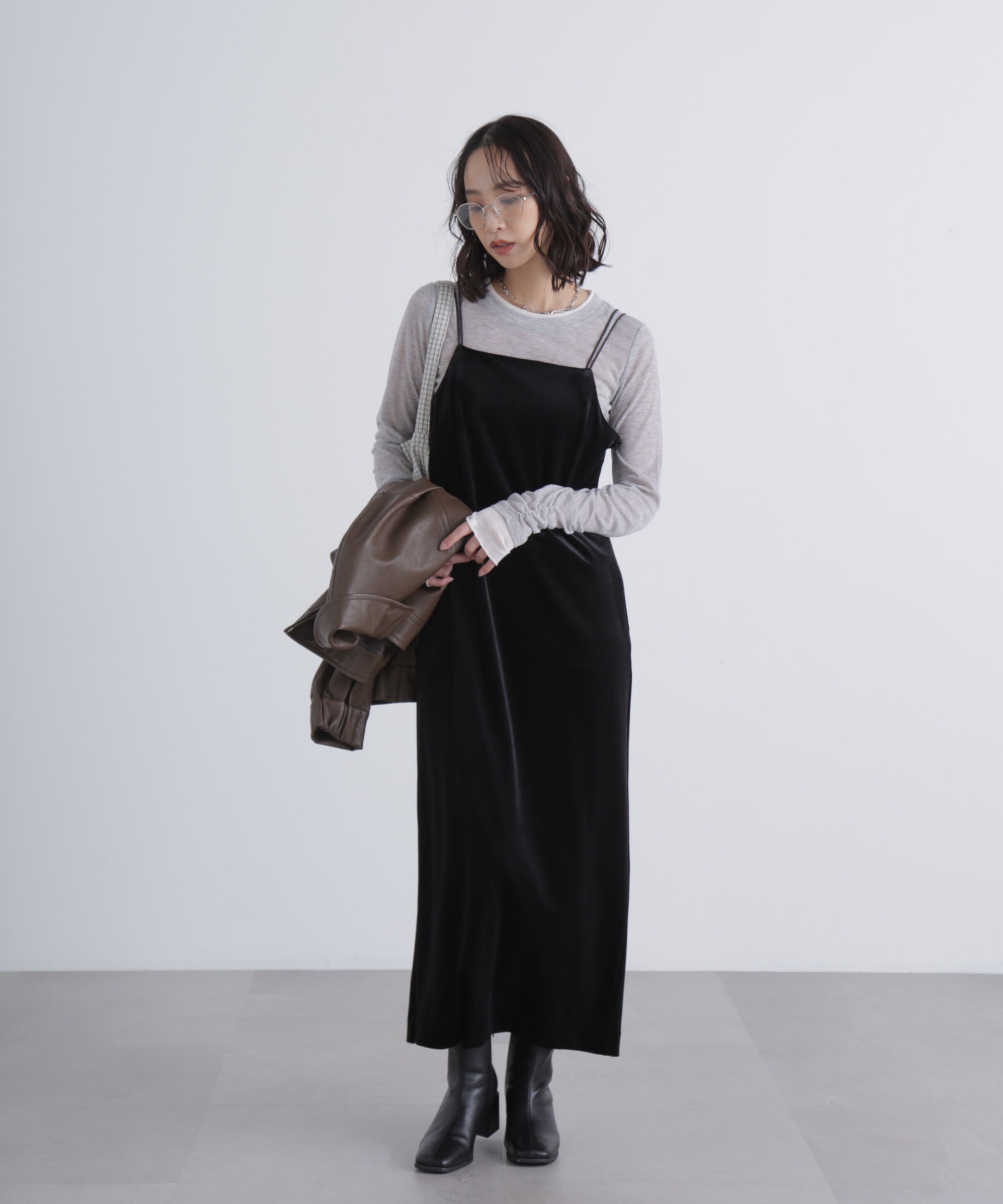  「２ストラップベロアキャミワンピース」|ワンピース|