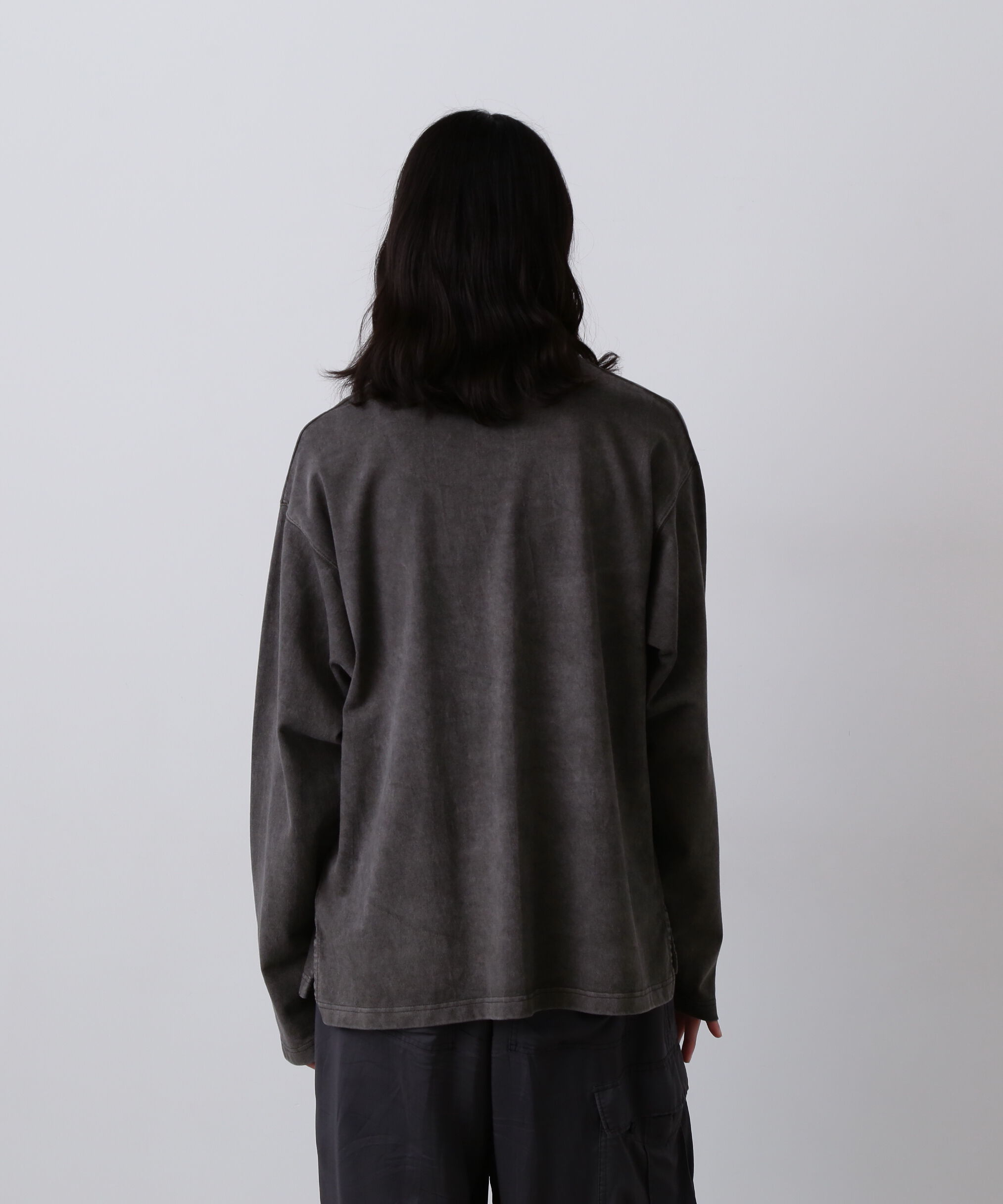 YLEVE 「YLEVE / OPEN END COTTON PIGMENT DYE HENRY NECK PULL OVER」|Tシャツ・カットソー|