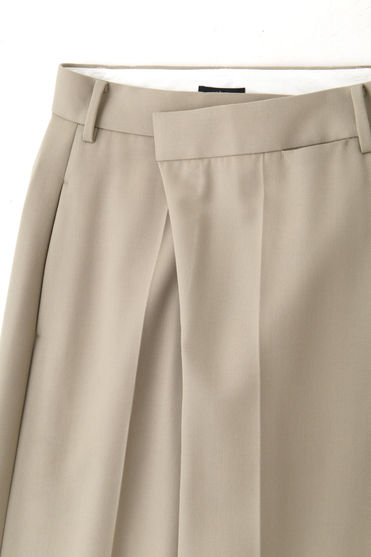 YLEVE 「YLEVE / WOOL SURGE TROUSERS」|その他|