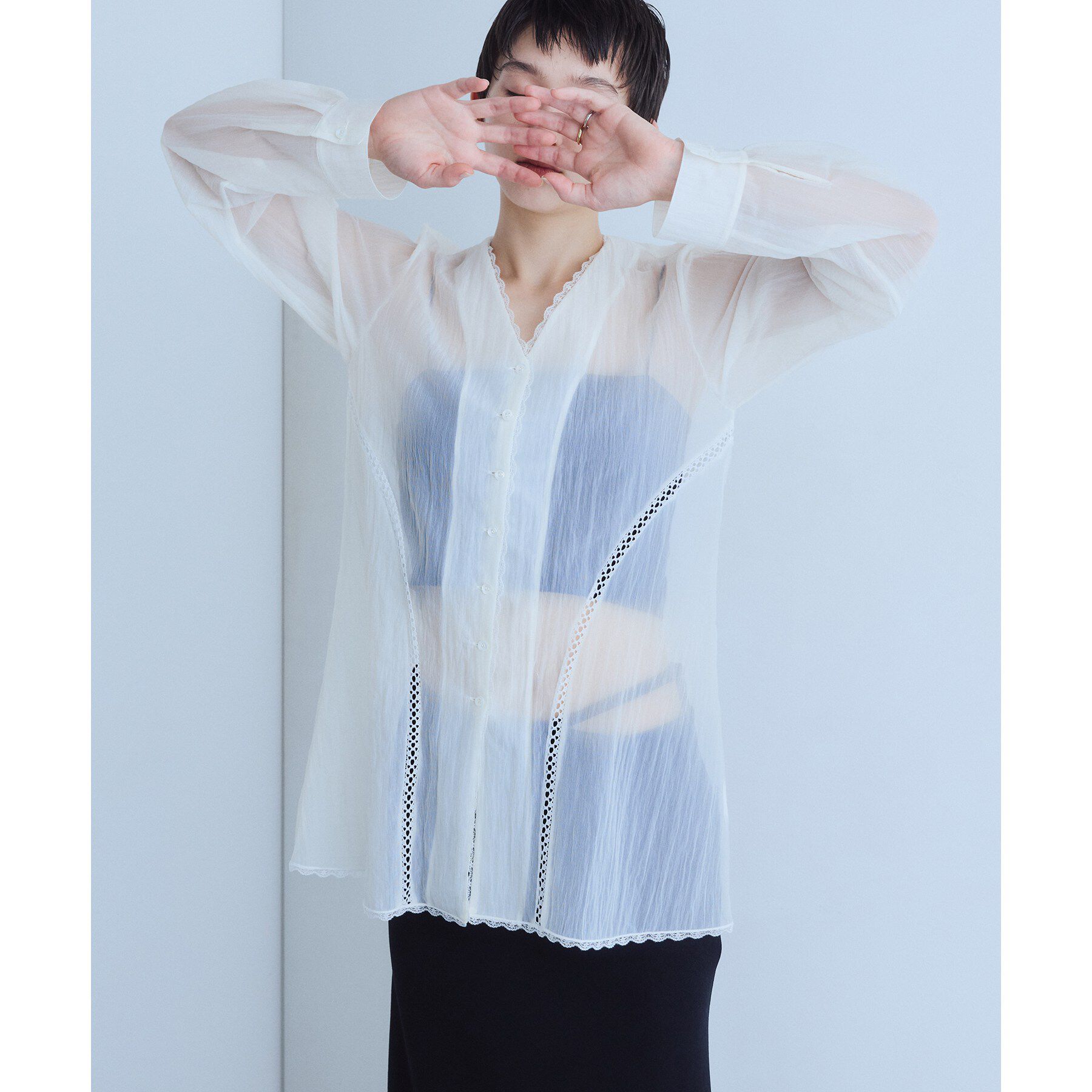 CODE A「lace－inset sheer tunic」|シャツ・ブラウス|ホワイト(001)