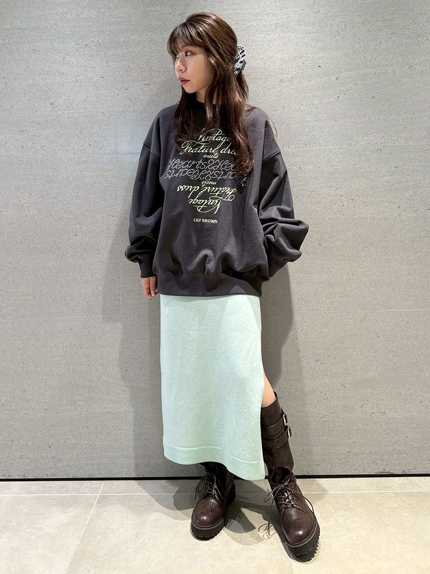 LILY BROWN「【LILY BROWN&times;Hearts2Hearts】コラボレーションビジューロゴスウェット」|スウェット・ジャージ|