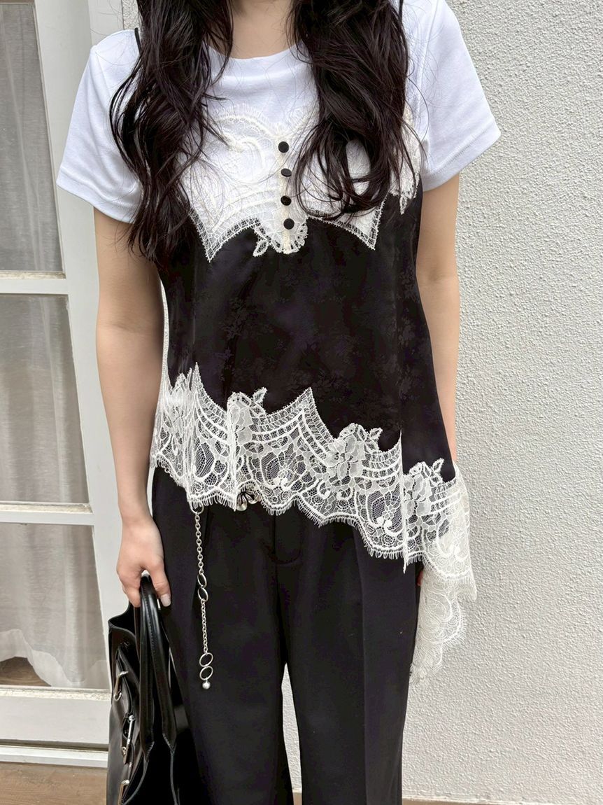 LILY BROWN「イレギュラーヘムサテンキャミトップス」|キャミソール|BLK
