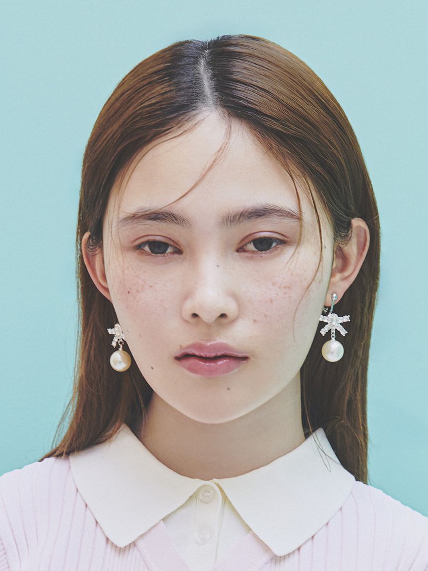 LILY BROWN「[L.B CANDY STOCK]ビジューリボンパールピアス」|ピアス|SLV