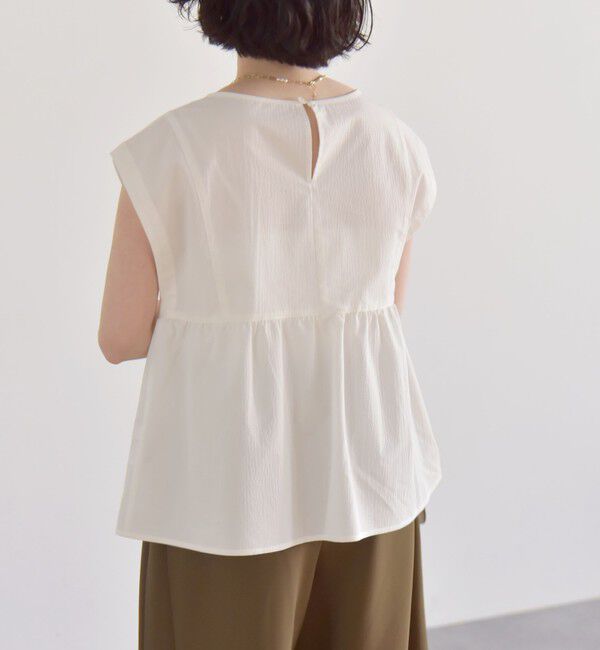 quaranciel「quaranciel:〈洗濯機可能〉ミニサッカー タックギャザー フレンチスリーブ ブラウス」|シャツ・ブラウス|