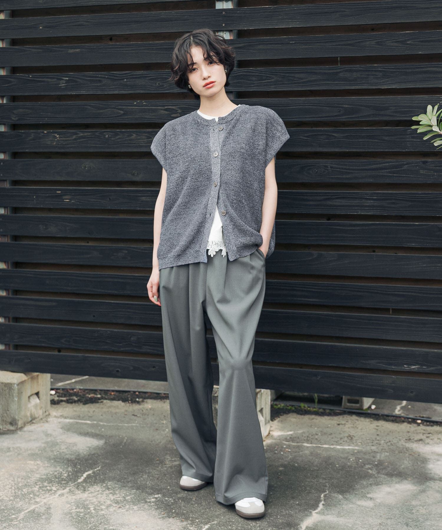 URBAN RESEARCH DOORS「『洗濯可/UVカット』『UR TECH』Aircare2WAYニットベスト」|ベスト・ジレ|