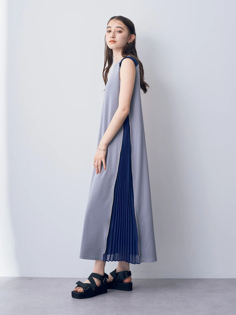 YECCA VECCA「【DOLL UP OOPS】サイドプリーツZIPワンピース」|ワンピース|