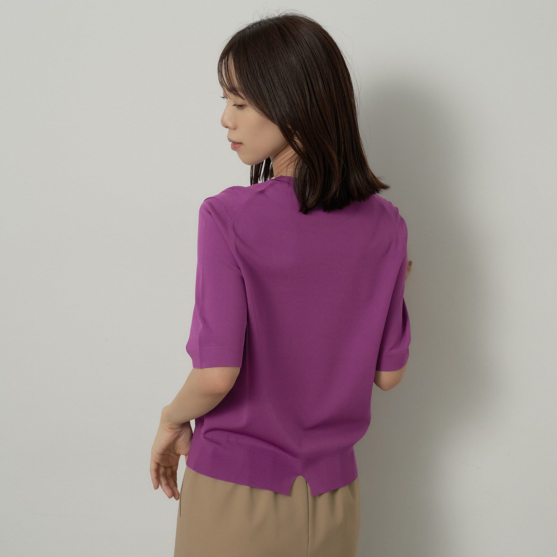 UNTITLED「【アンサンブル可/上品な清涼感】コンパクト5分袖ニット」|ニット・セーター|