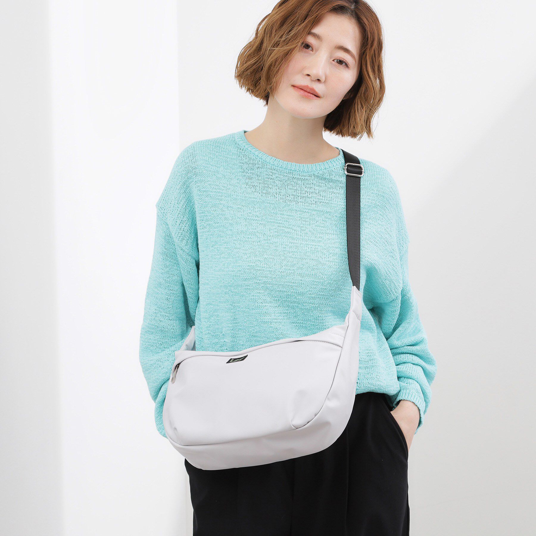 grove「【Lee別注】撥水ポケムーンショルダー」|ショルダー・メッセンジャー|
