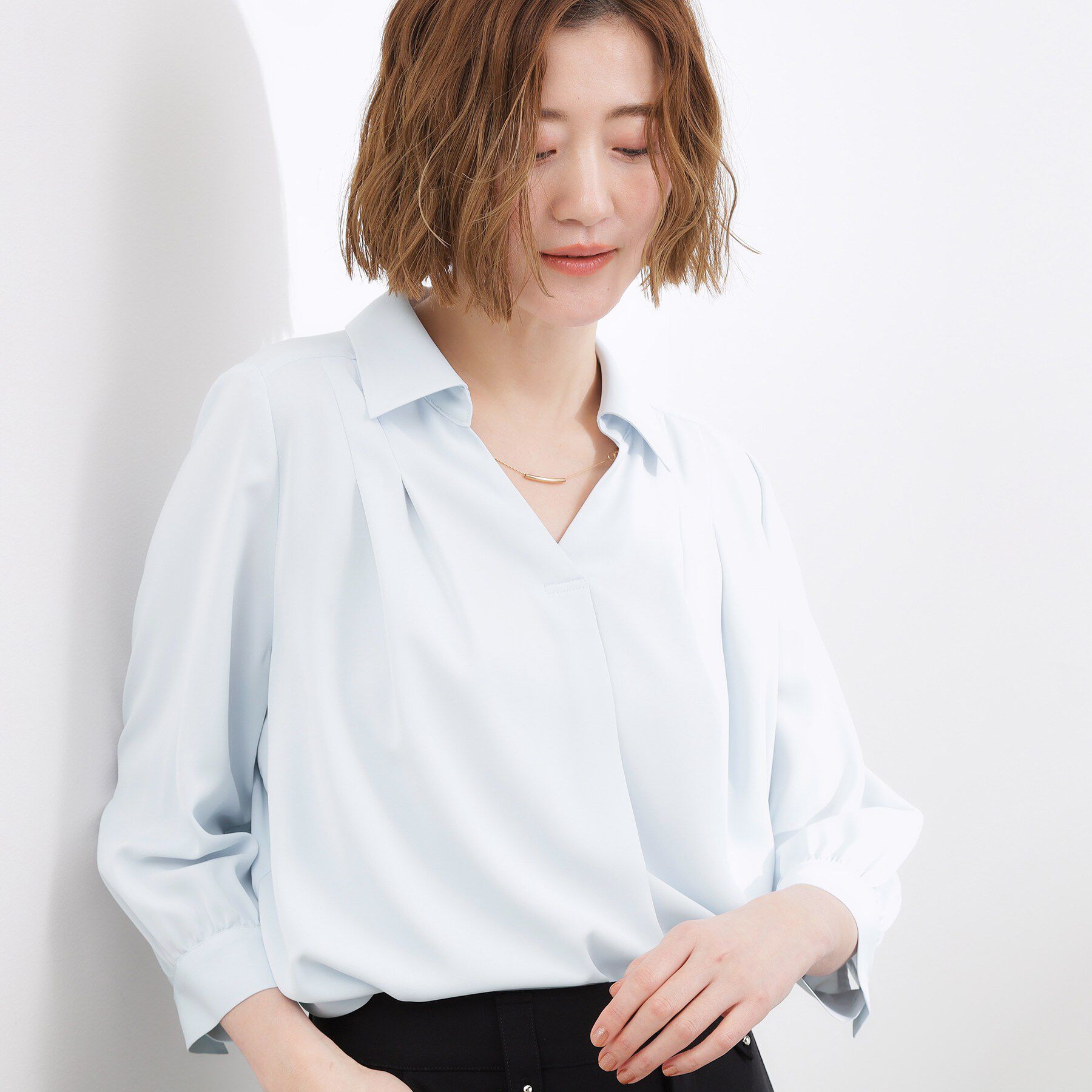 grove「高評価！【貴島明日香さん着用・洗える】チャーム付きマルチWAYボウタイブラウス」|シャツ・ブラウス|