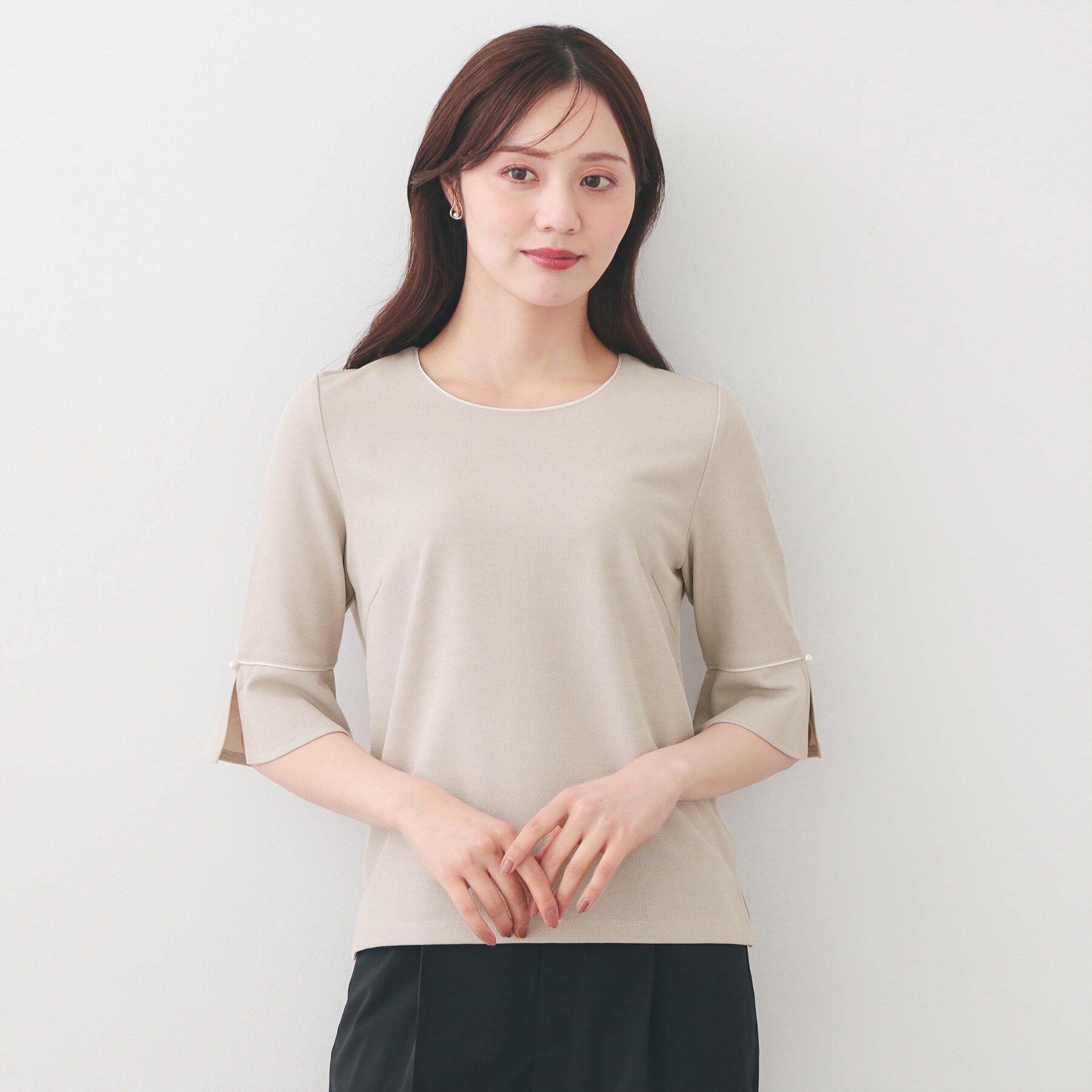 index「【接触冷感／UVケア】フレアスリーブバイカラートップス《洗濯機OK》」|Tシャツ・カットソー|