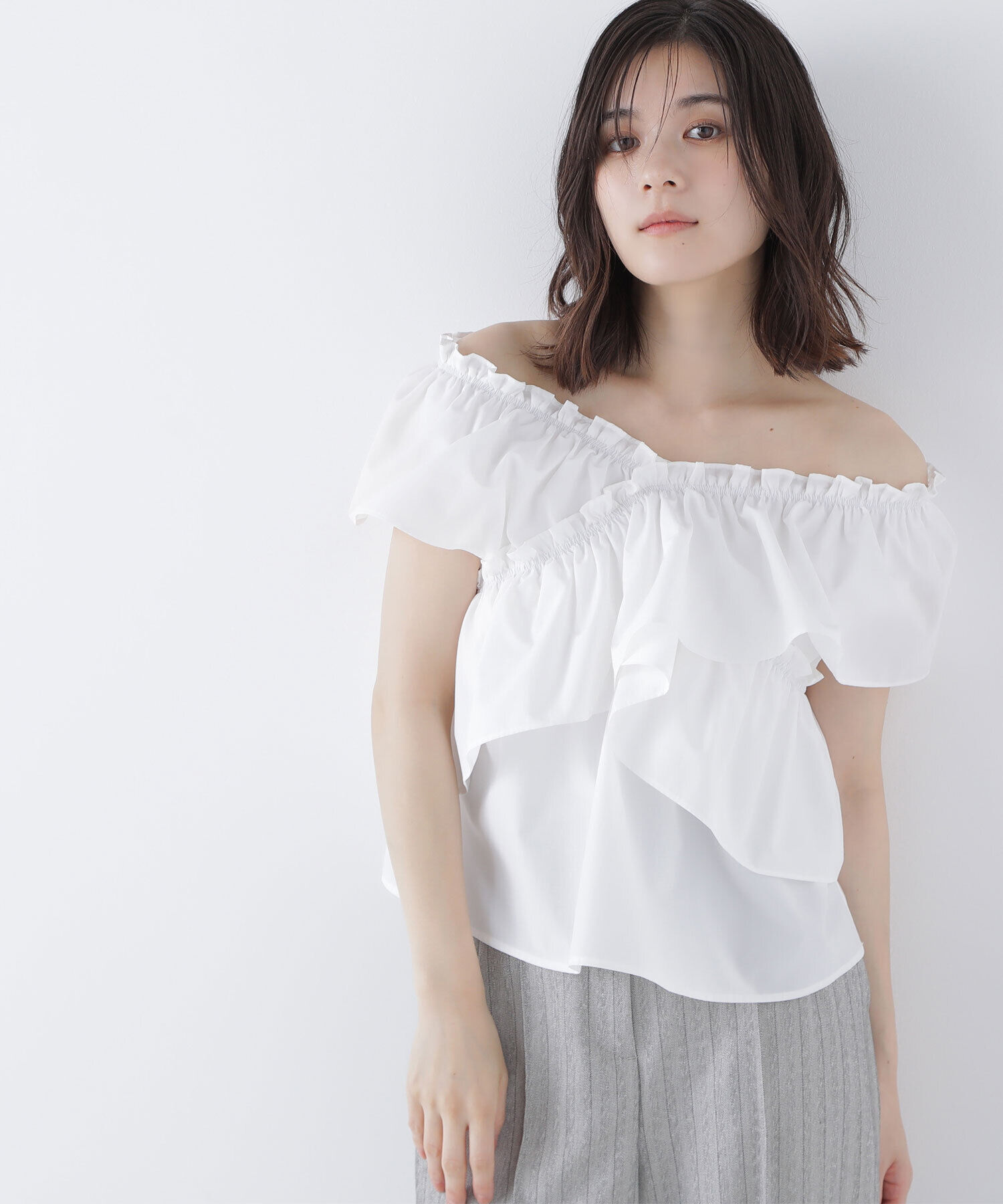  「クロスフリルギャザーブラウス」|シャツ・ブラウス|オフホワイト1