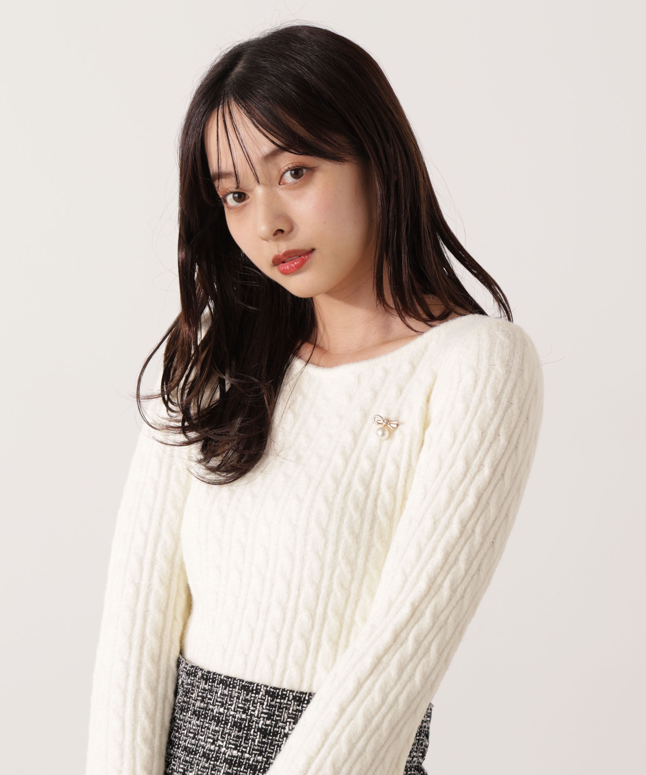 PROPORTION BODY DRESSING「チャーム付きミニケーブルニット  25AW」|ニット・セーター|