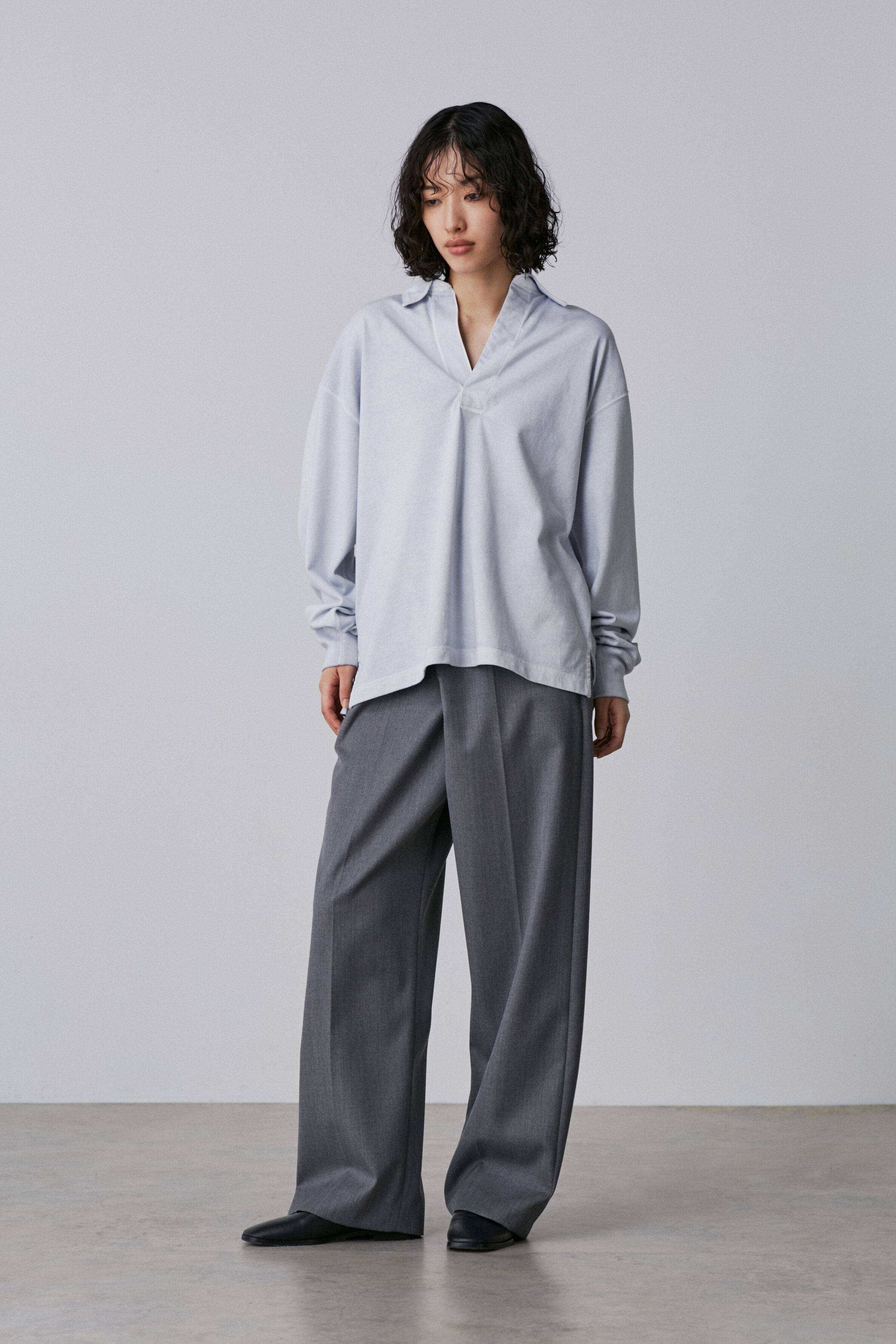 YLEVE 「YLEVE / OPEN END COTTON PIGMENT DYE SKIPPER PULL OVER」|Tシャツ・カットソー|