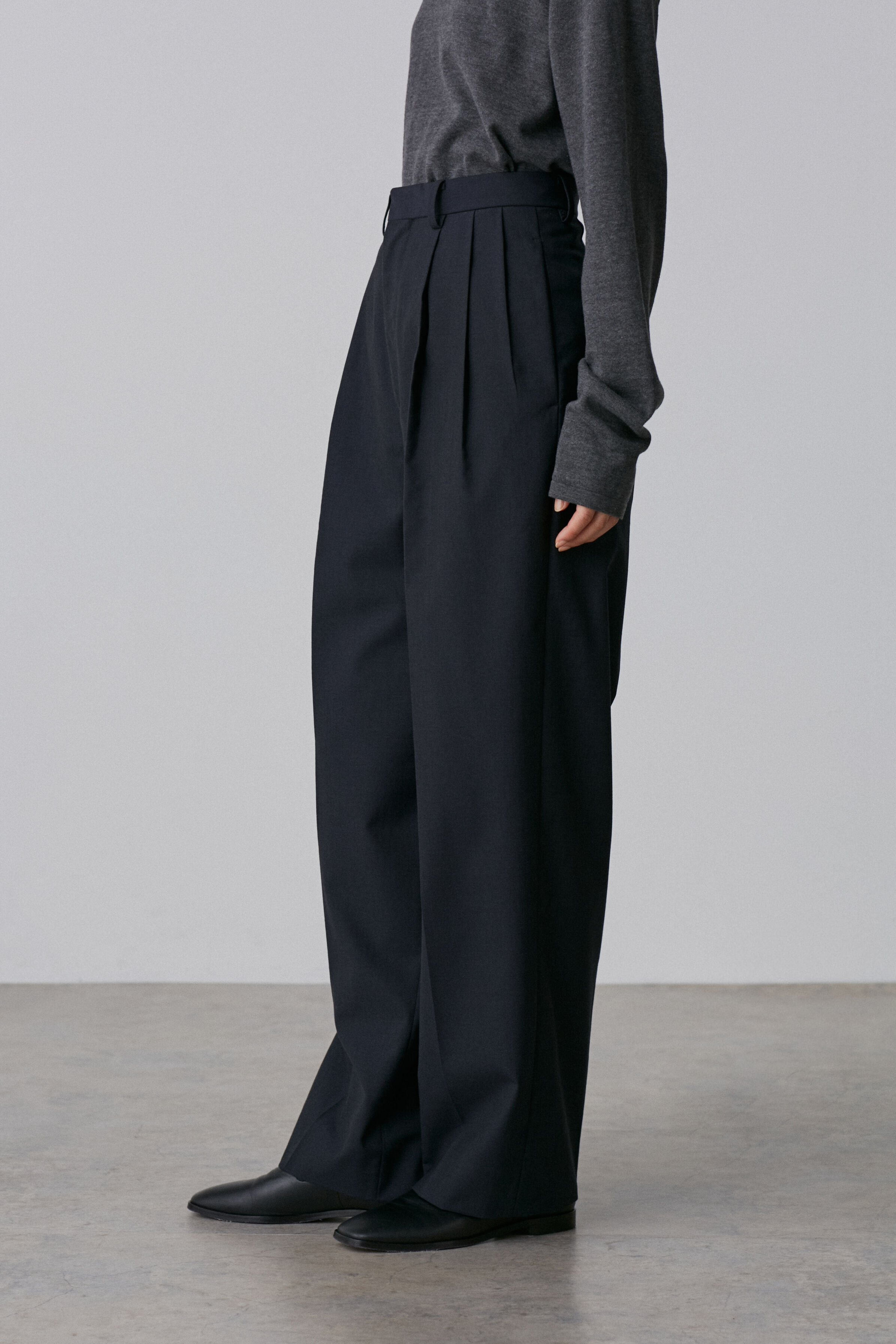YLEVE 「YLEVE / WOOL CHAMBRAY TROUSERS」|その他|