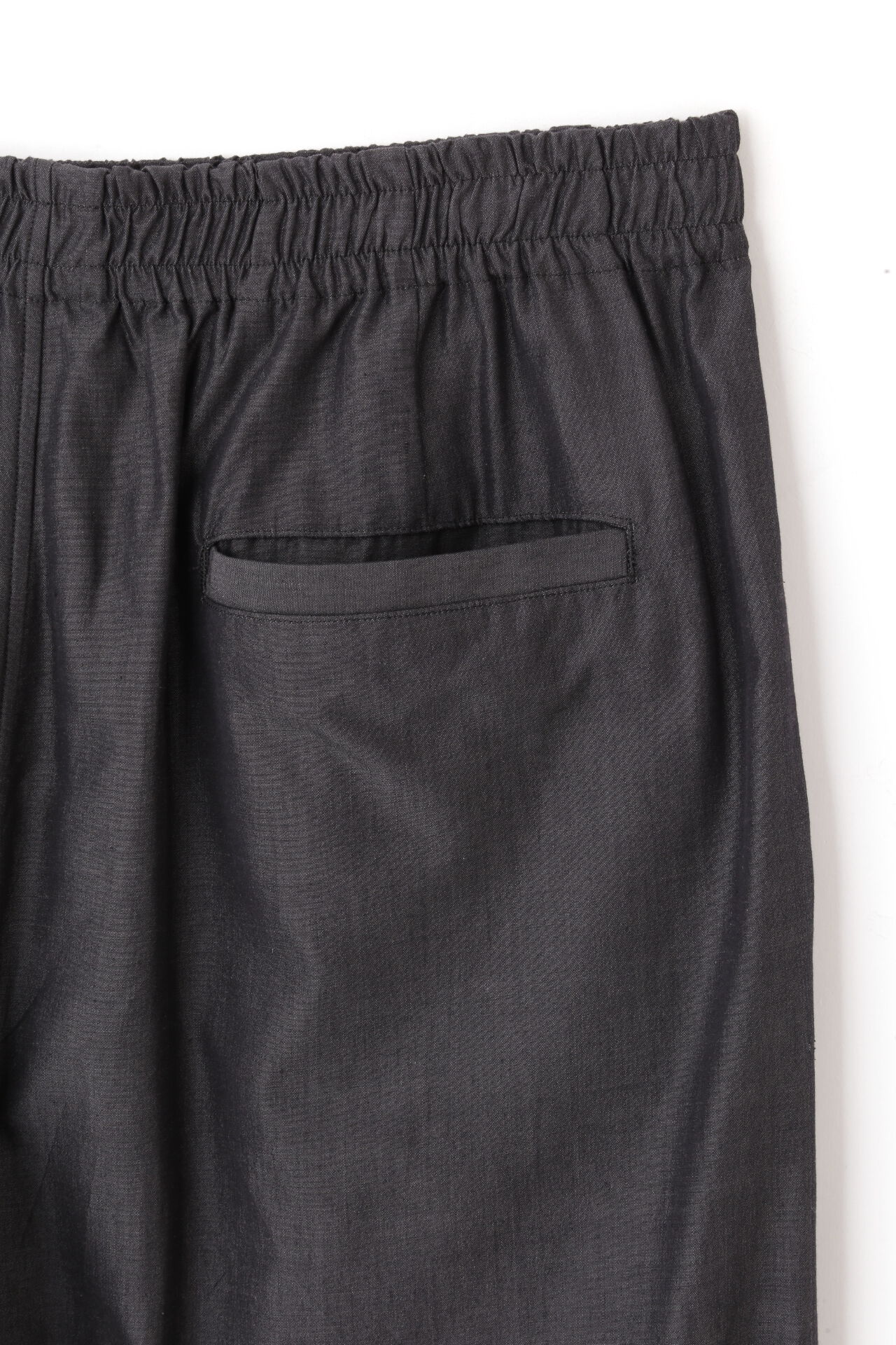 YLEVE 「YLEVE / SILK CHAMBRAY TROUSERS」|その他|