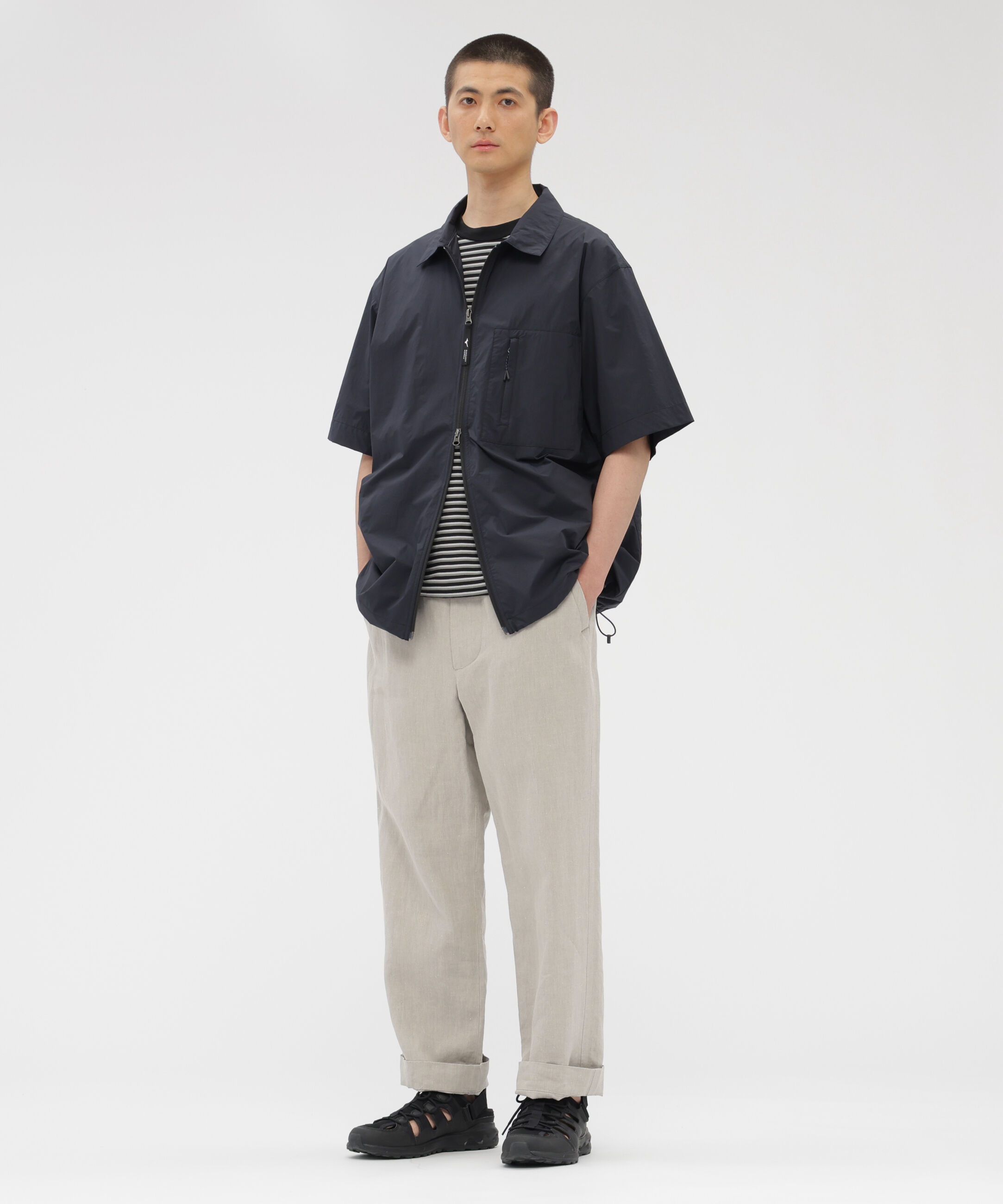 MARGARET HOWELL「YARN DYED LINEN PLAINWEAVE TROUSERS」|その他|LIGHT GREY1