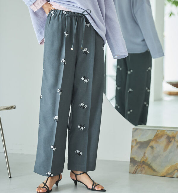 Doux archives「花柄刺繍センタープレスパンツ」|チノ|