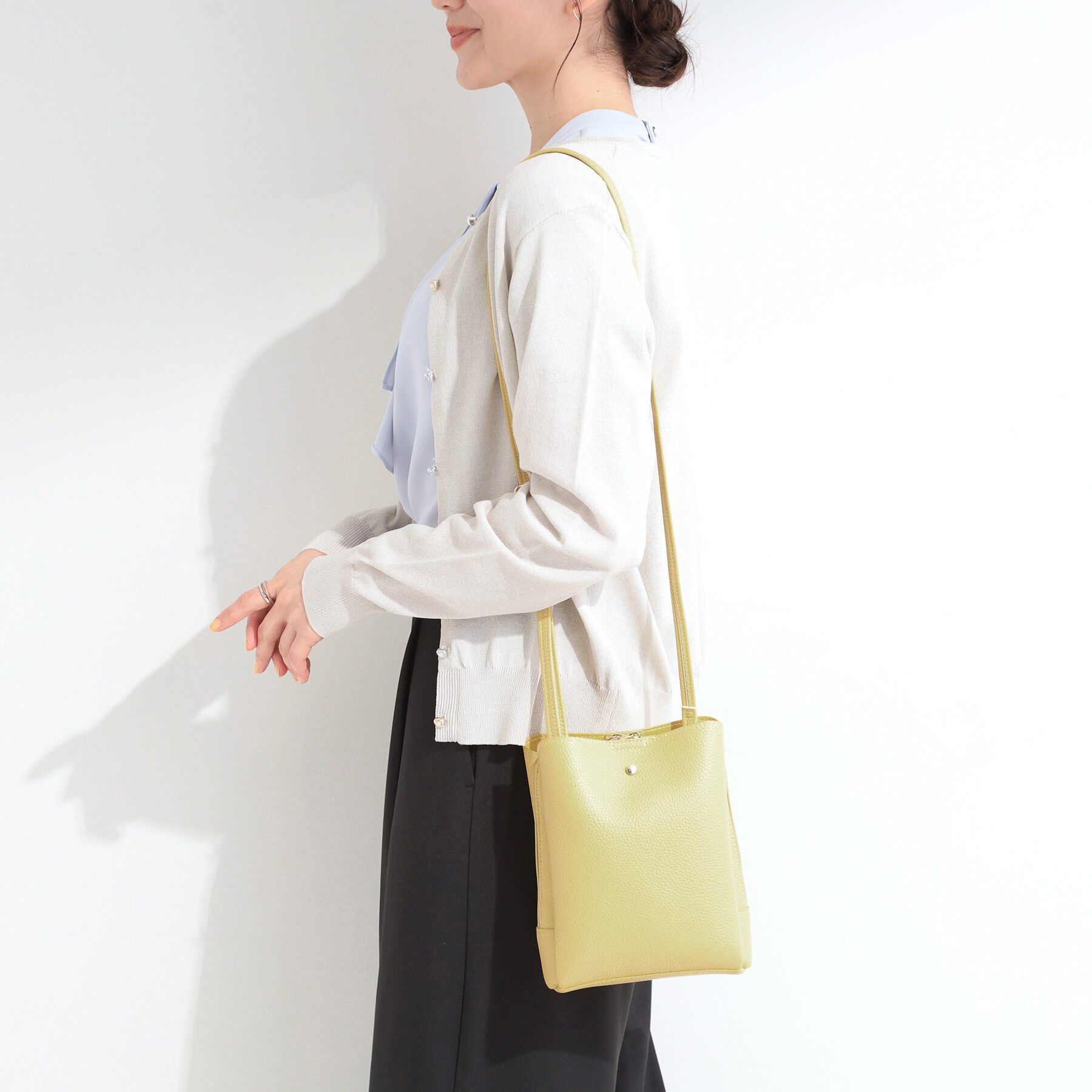 SHOO･LA･RUE「【軽量/高レビュー】見た目よりもたっぷり入る ふわっと軽い3層ショルダー」|ショルダー・メッセンジャー|