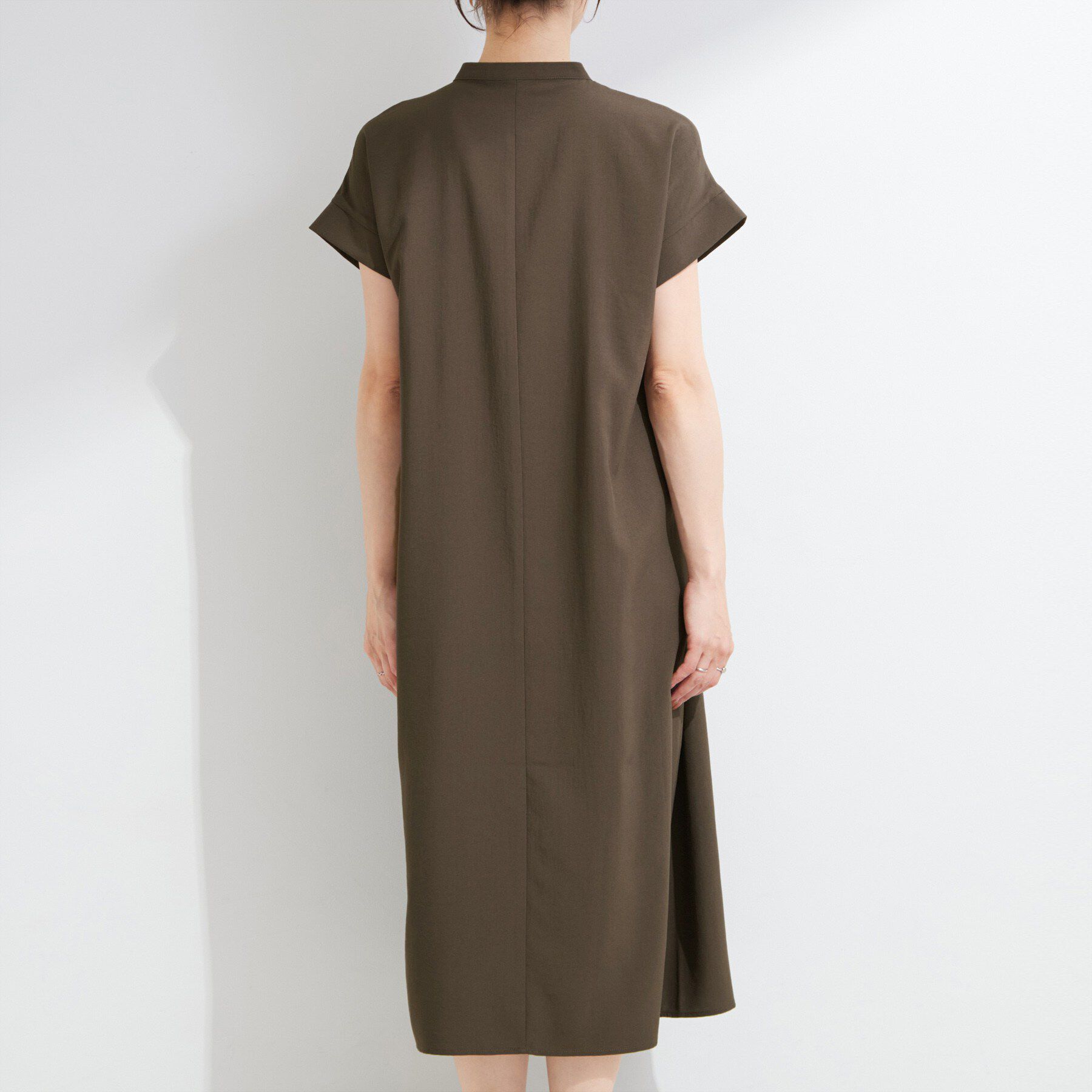 SHOO･LA･RUE「【S-LL/洗濯機可】ピンタックデザインがサマ見え Aラインワンピース」|ワンピース|